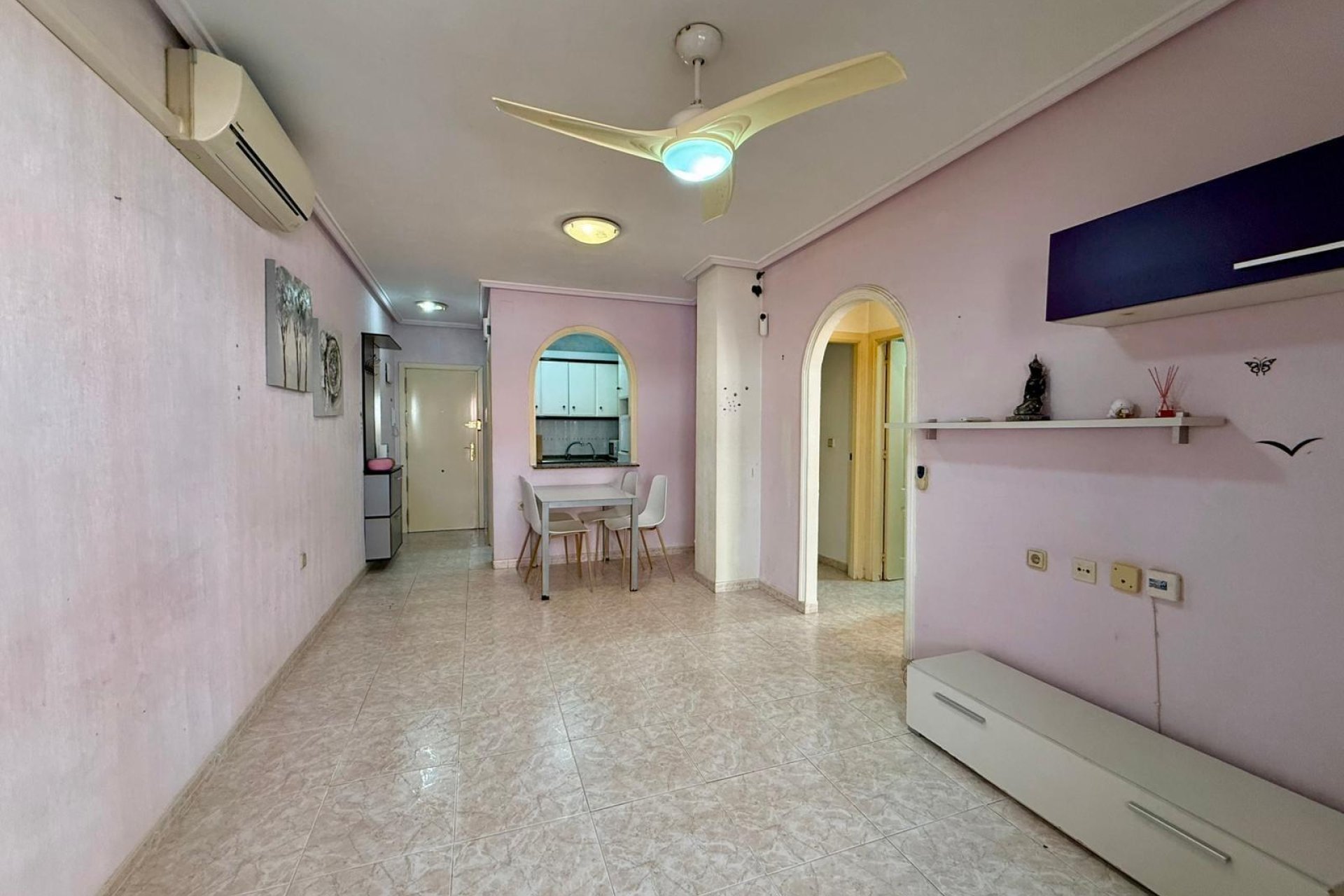 Revente - Apartment -
Torrevieja - Curva Del Palangre