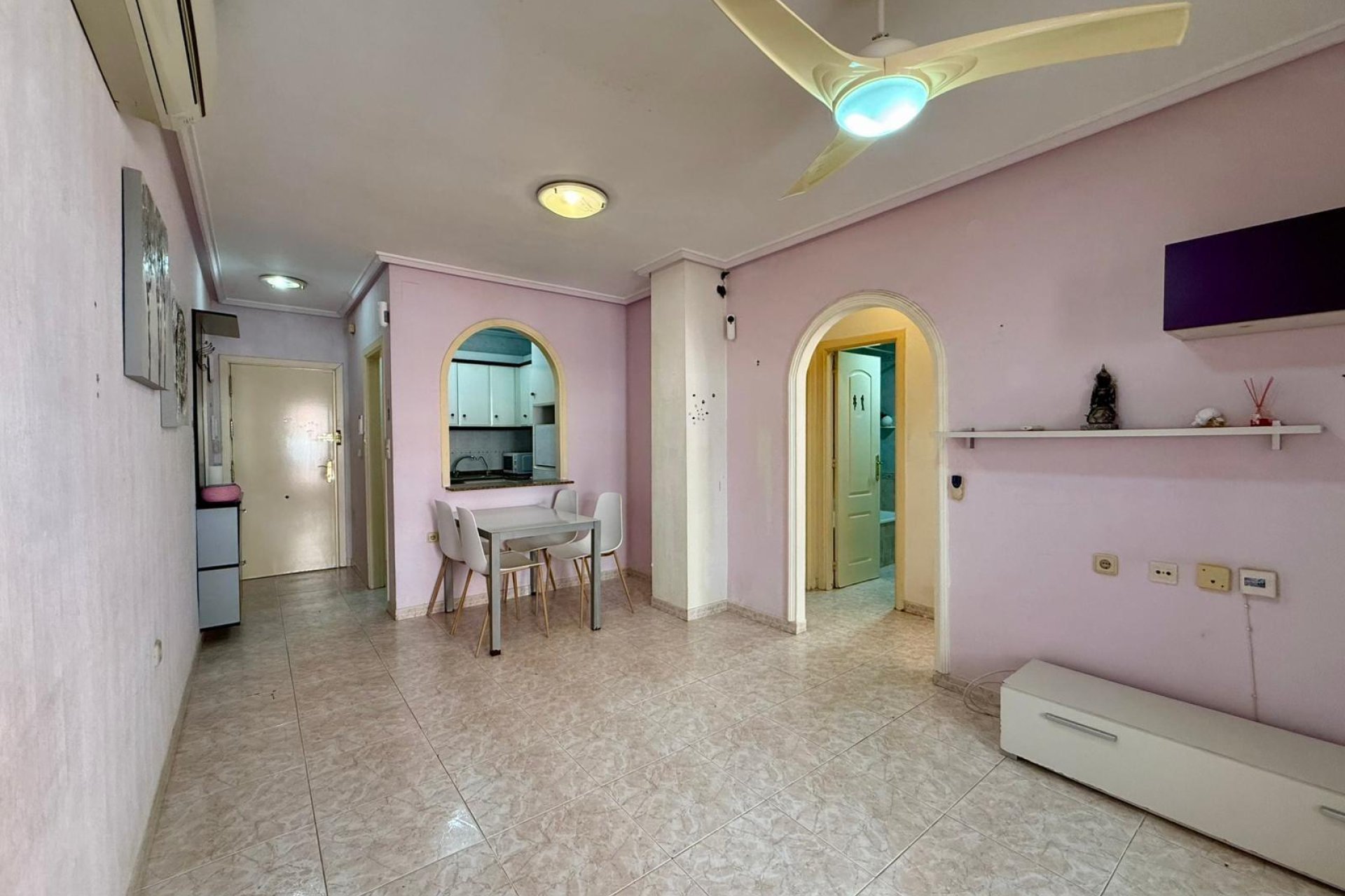 Revente - Apartment -
Torrevieja - Curva Del Palangre
