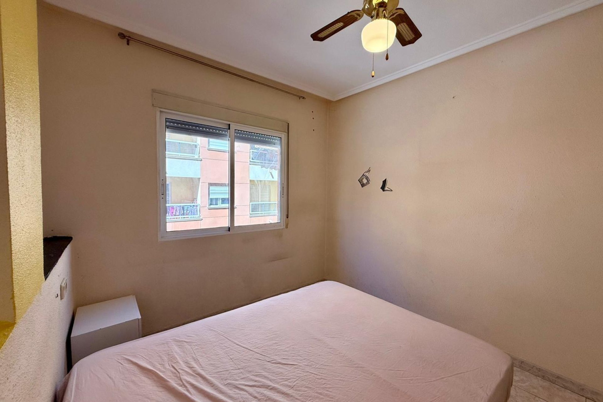 Revente - Apartment -
Torrevieja - Curva Del Palangre