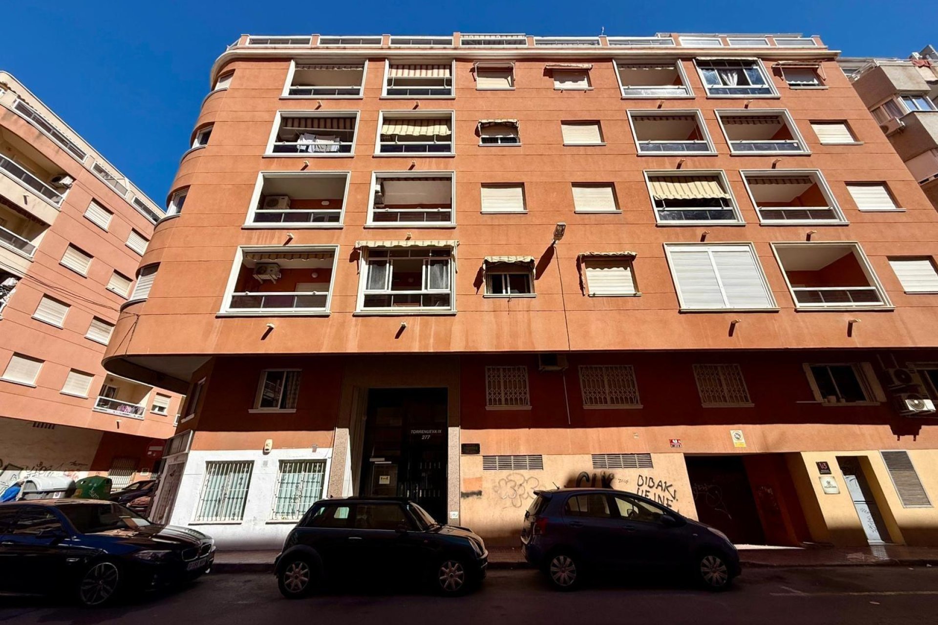Revente - Apartment -
Torrevieja - Curva Del Palangre