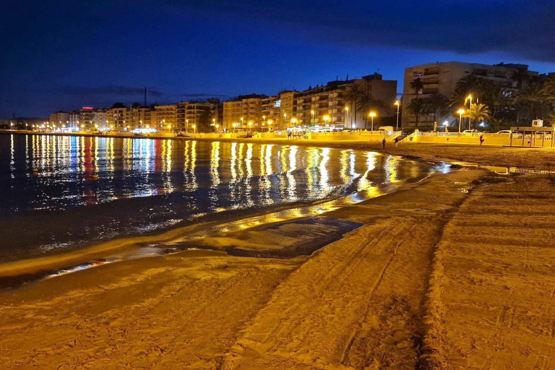 Revente - Apartment -
Torrevieja - Curva Del Palangre