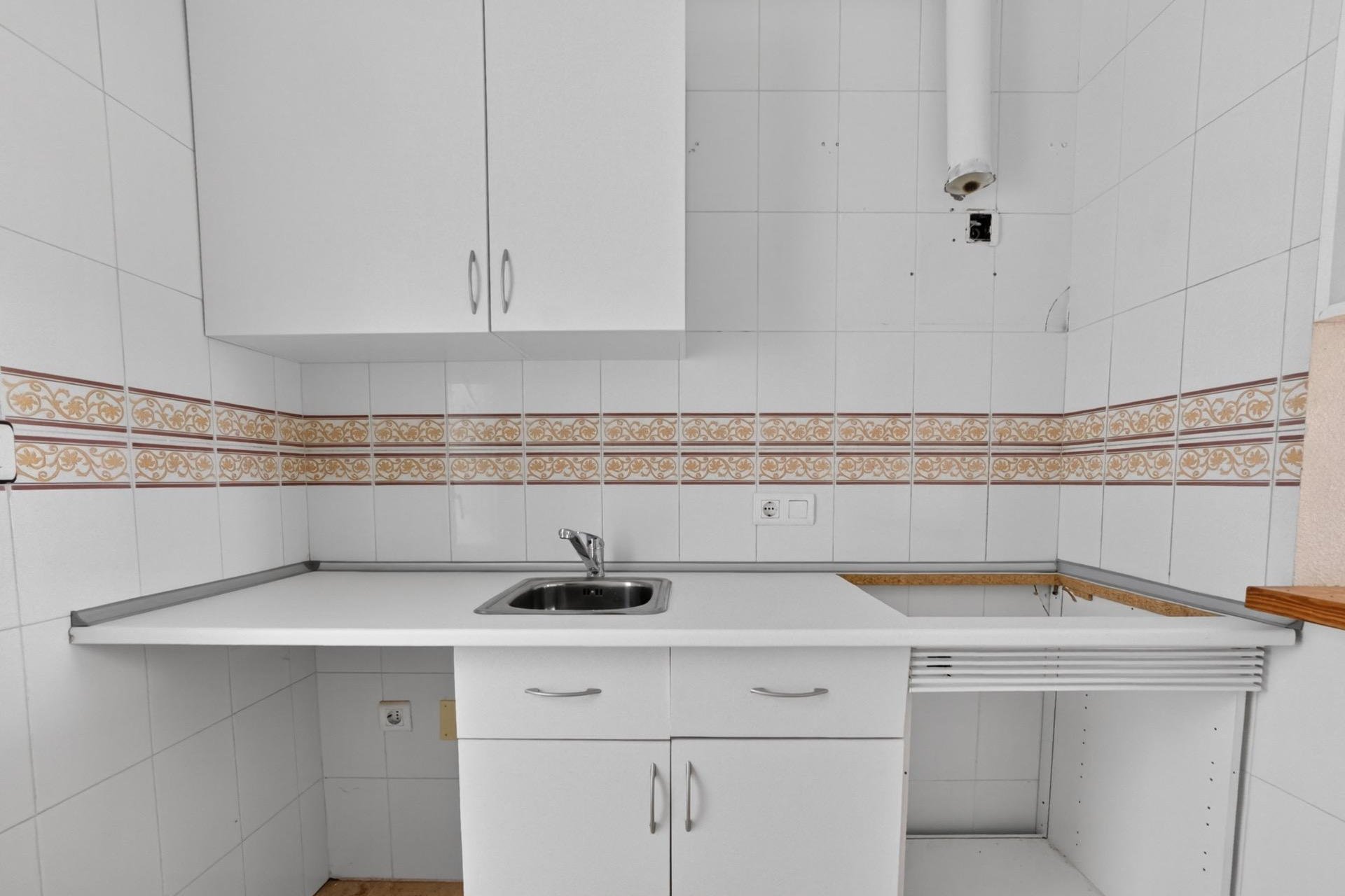 Revente - Apartment -
Torrevieja - El Limonar