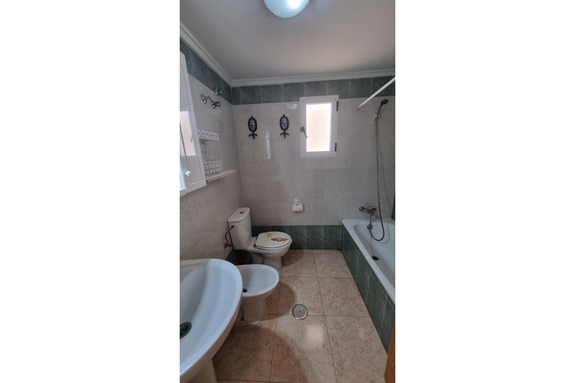 Revente - Apartment -
Torrevieja - El Molino