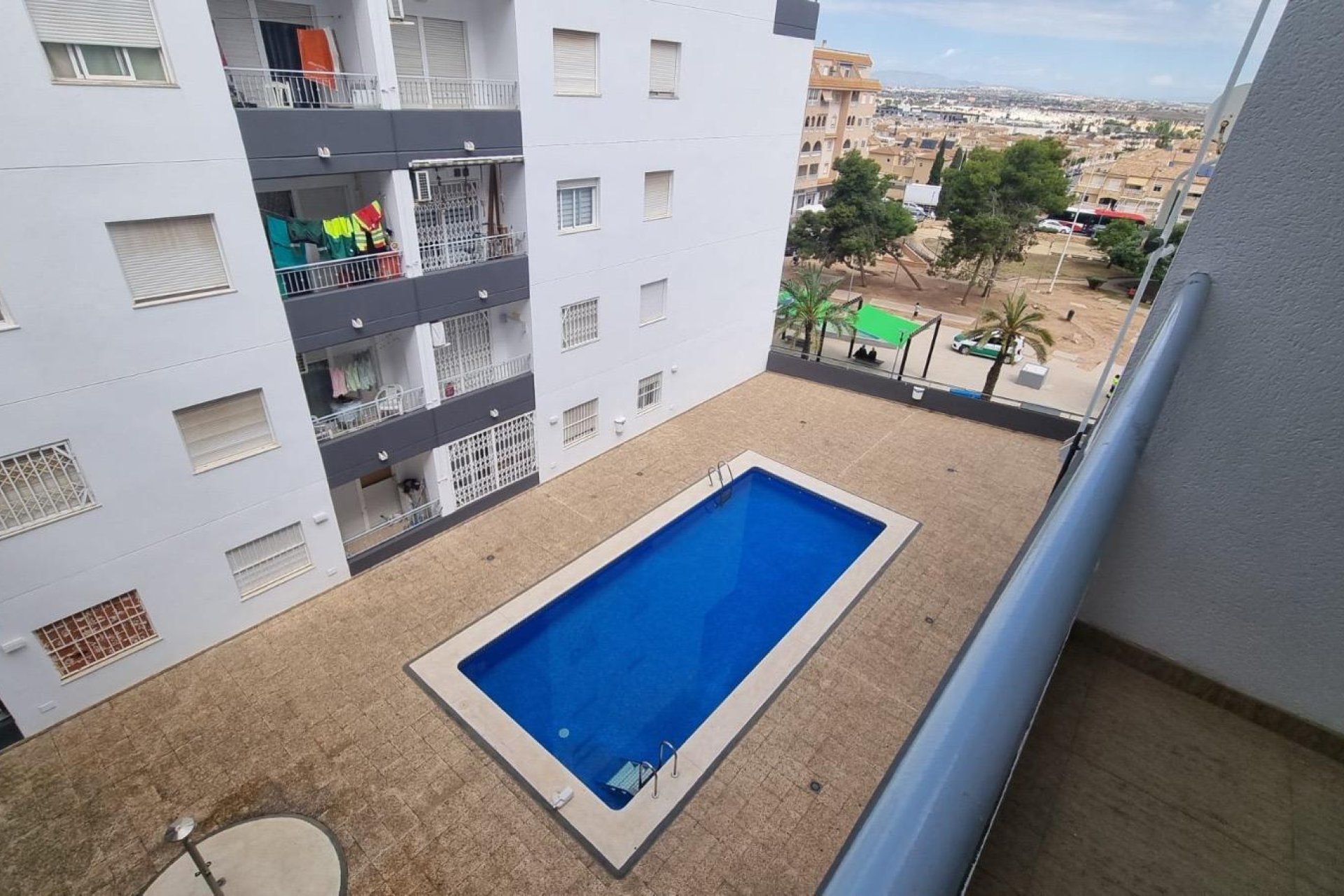 Revente - Apartment -
Torrevieja - El Molino