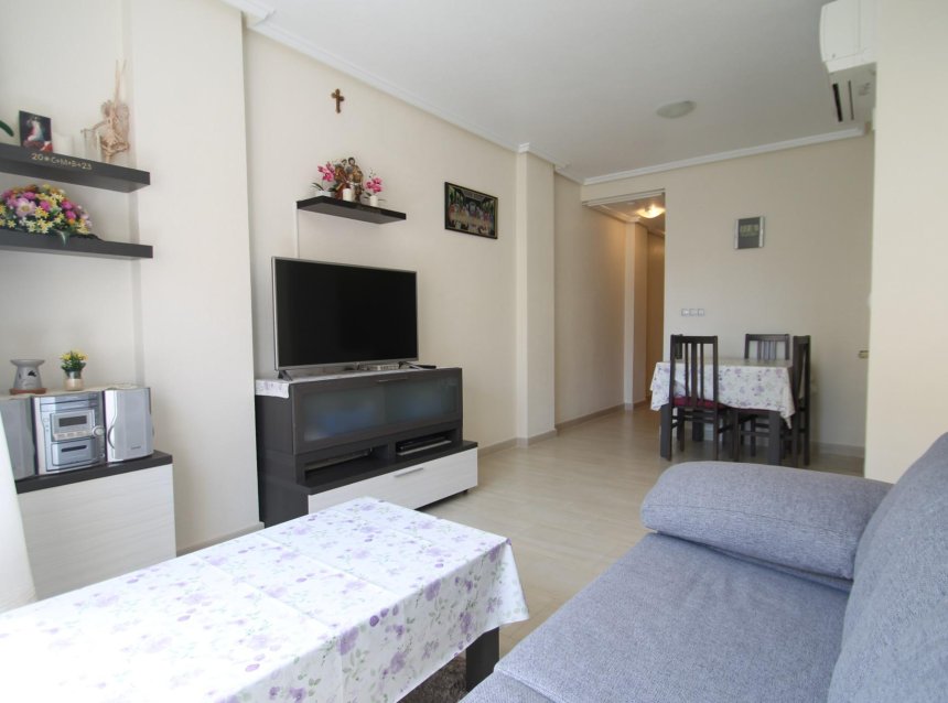 Revente - Apartment -
Torrevieja - El Molino