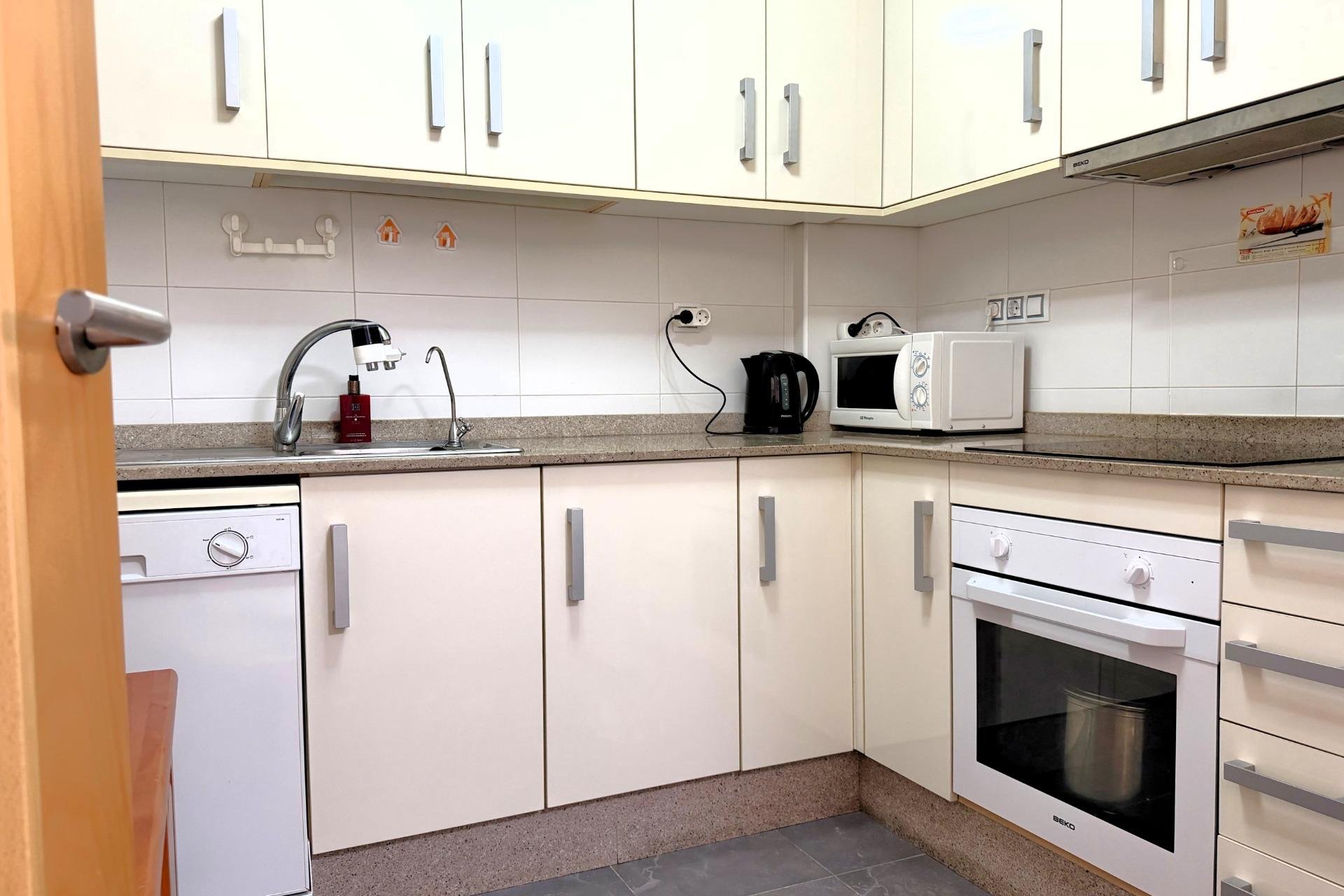Revente - Apartment -
Torrevieja - El Molino