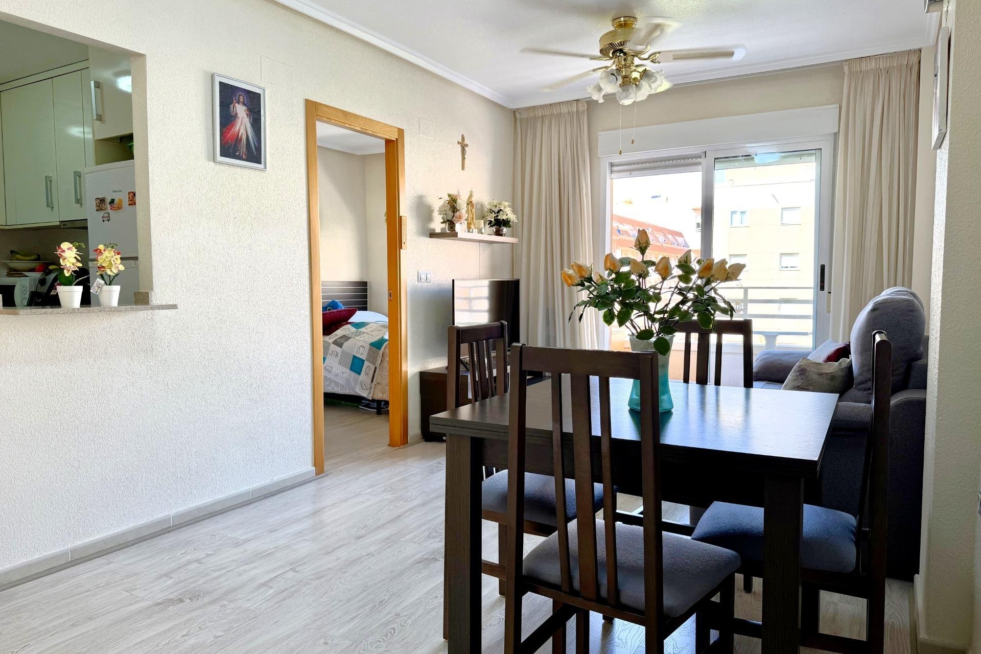 Revente - Apartment -
Torrevieja - El Molino
