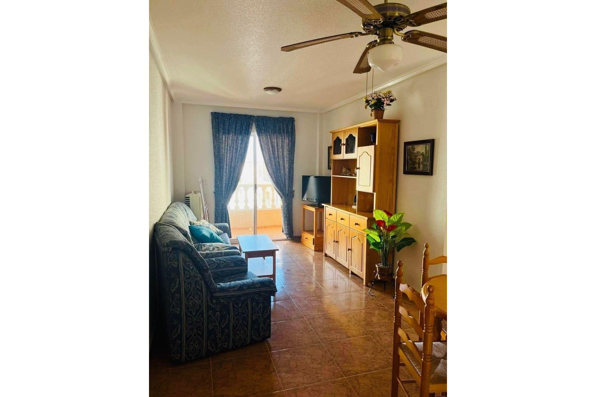 Revente - Apartment -
Torrevieja - El Molino