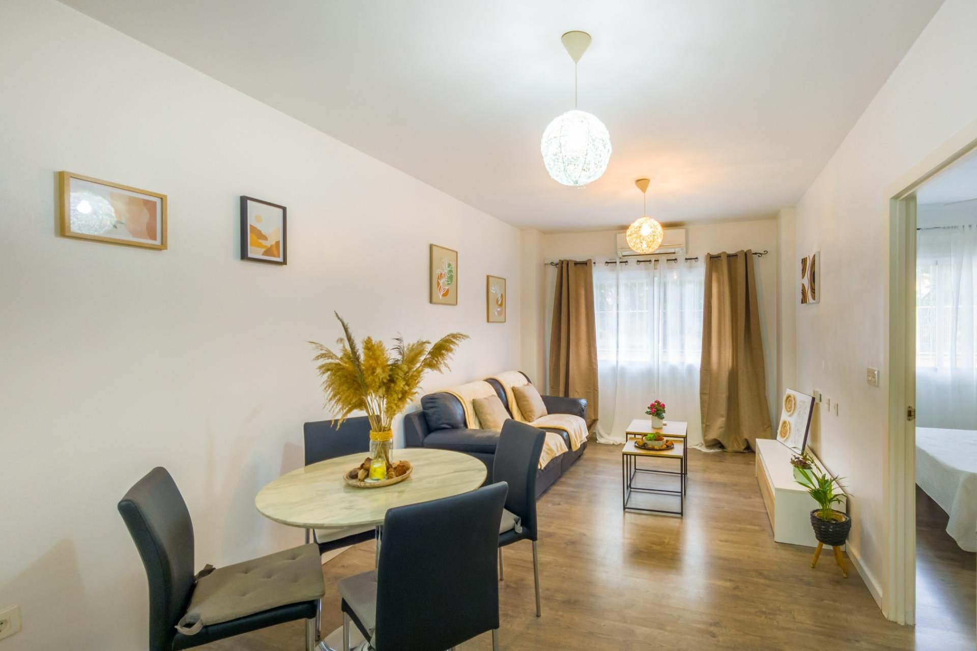 Revente - Apartment -
Torrevieja - Estacion De Autobuses