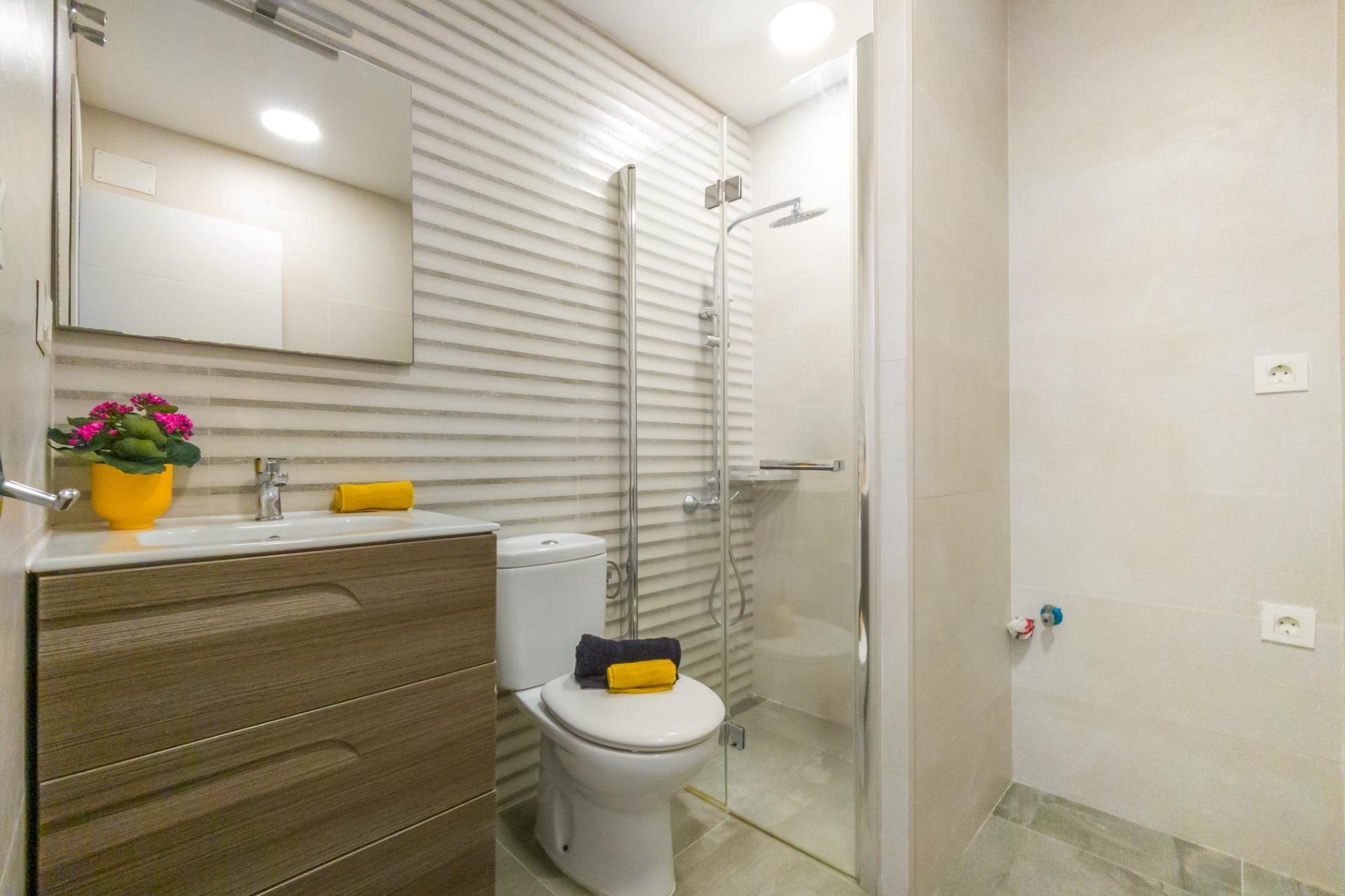 Revente - Apartment -
Torrevieja - Estacion De Autobuses