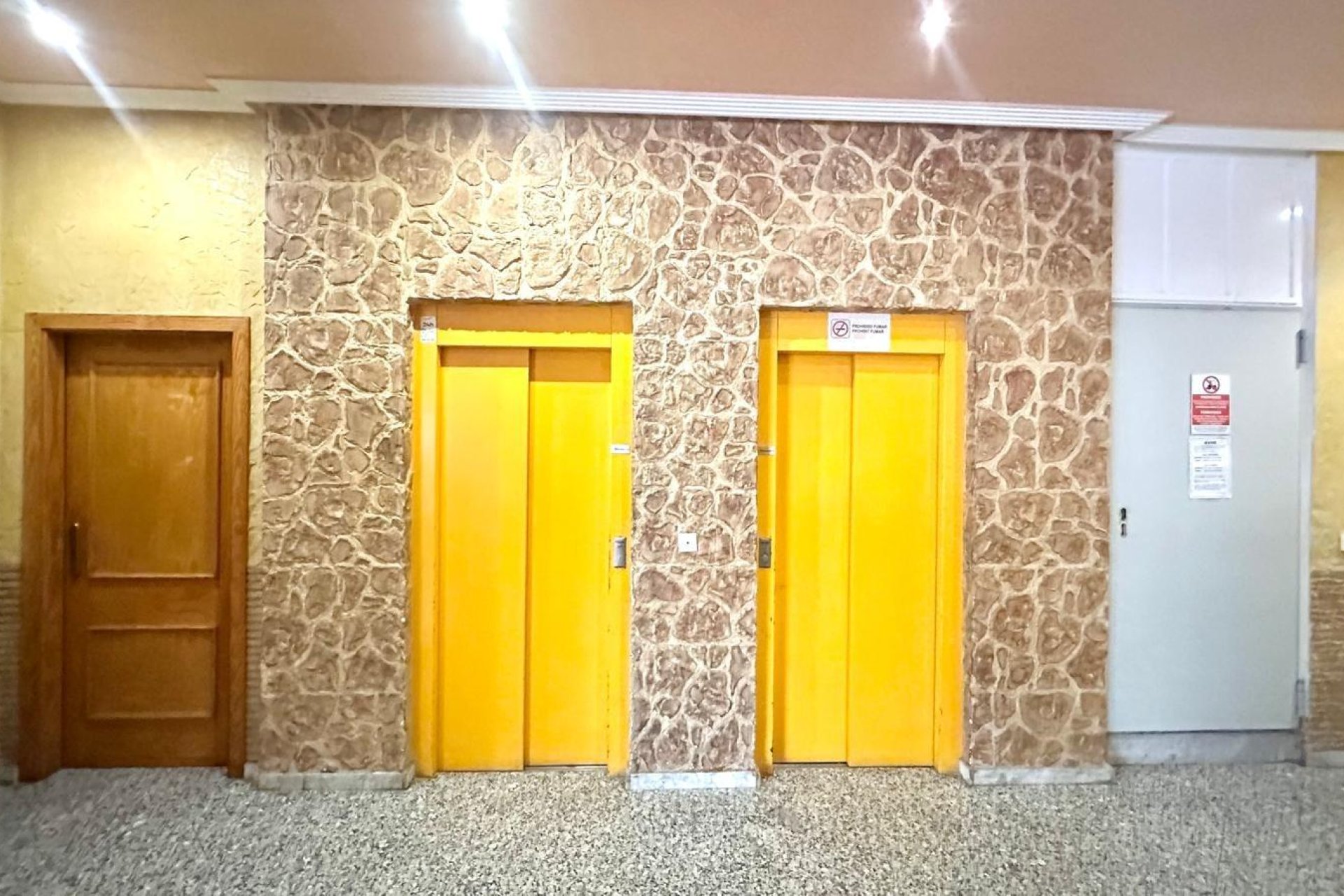 Revente - Apartment -
Torrevieja - Estacion De Autobuses