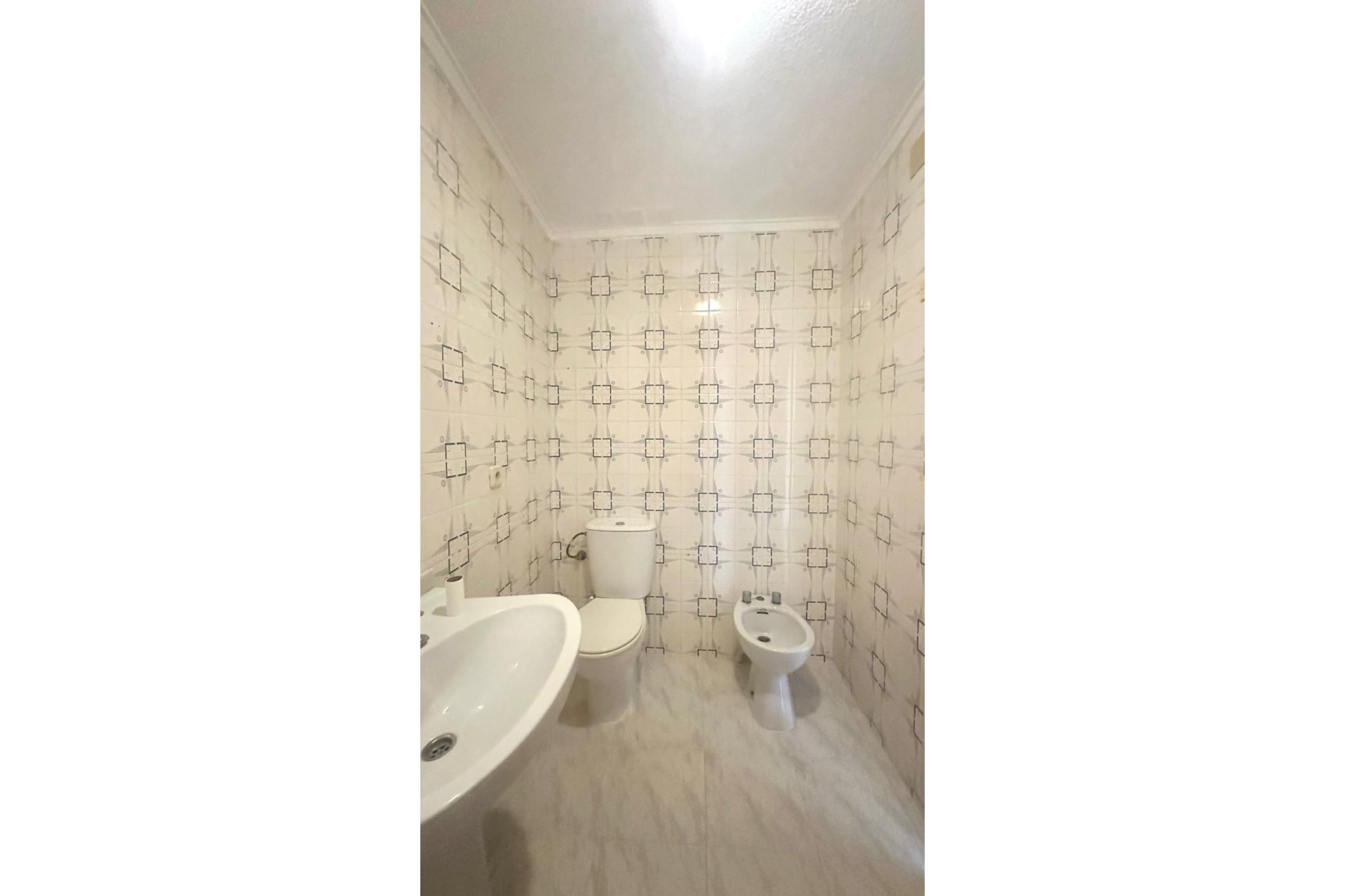 Revente - Apartment -
Torrevieja - Estacion De Autobuses