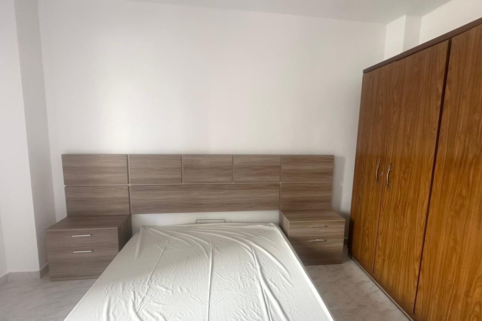 Revente - Apartment -
Torrevieja - Estacion De Autobuses