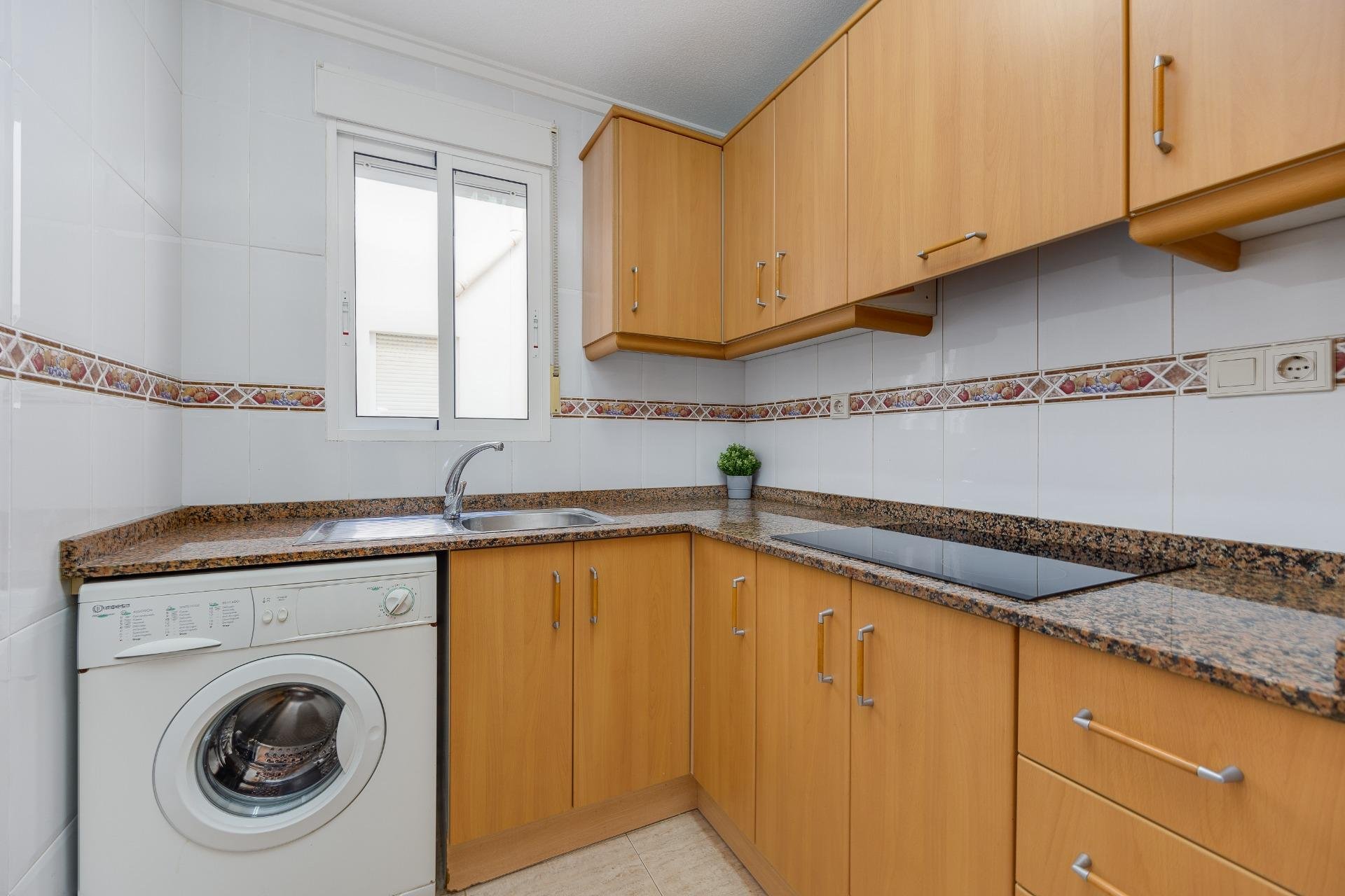 Revente - Apartment -
Torrevieja - Estacion De Autobuses