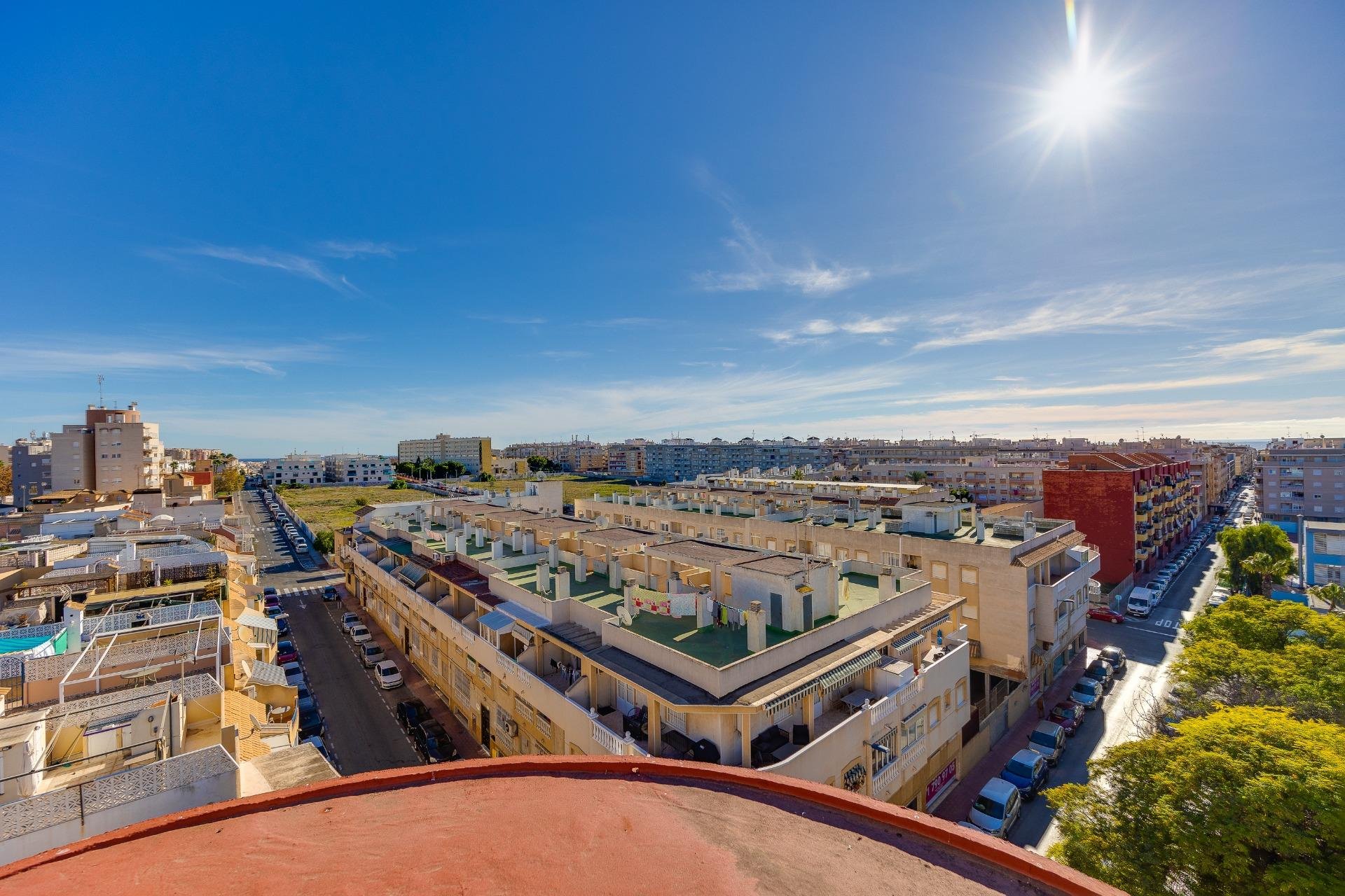 Revente - Apartment -
Torrevieja - Estacion De Autobuses