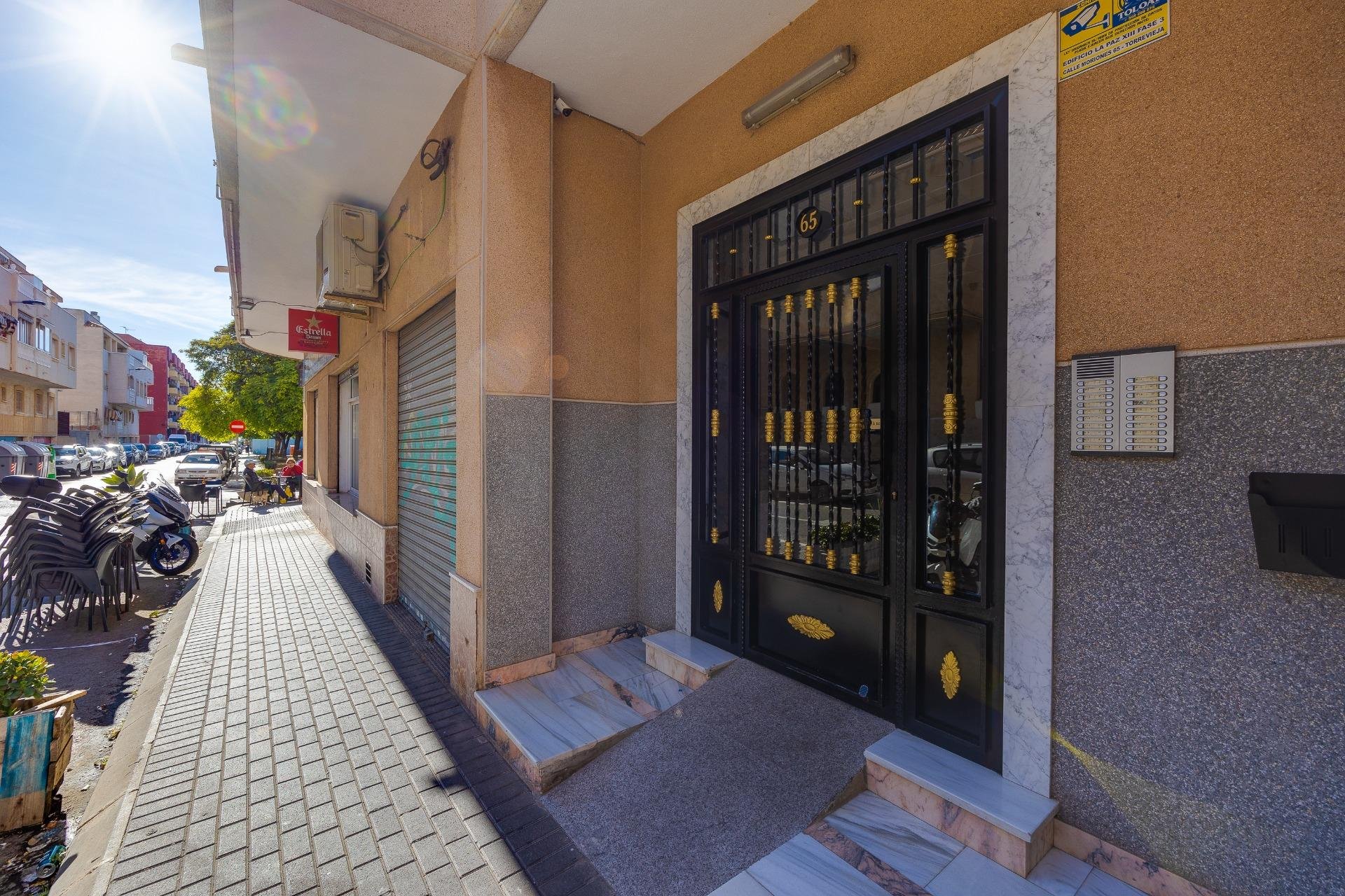 Revente - Apartment -
Torrevieja - Estacion De Autobuses