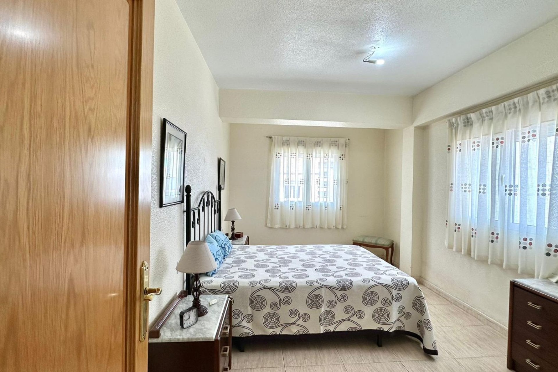 Revente - Apartment -
Torrevieja - Estacion De Autobuses