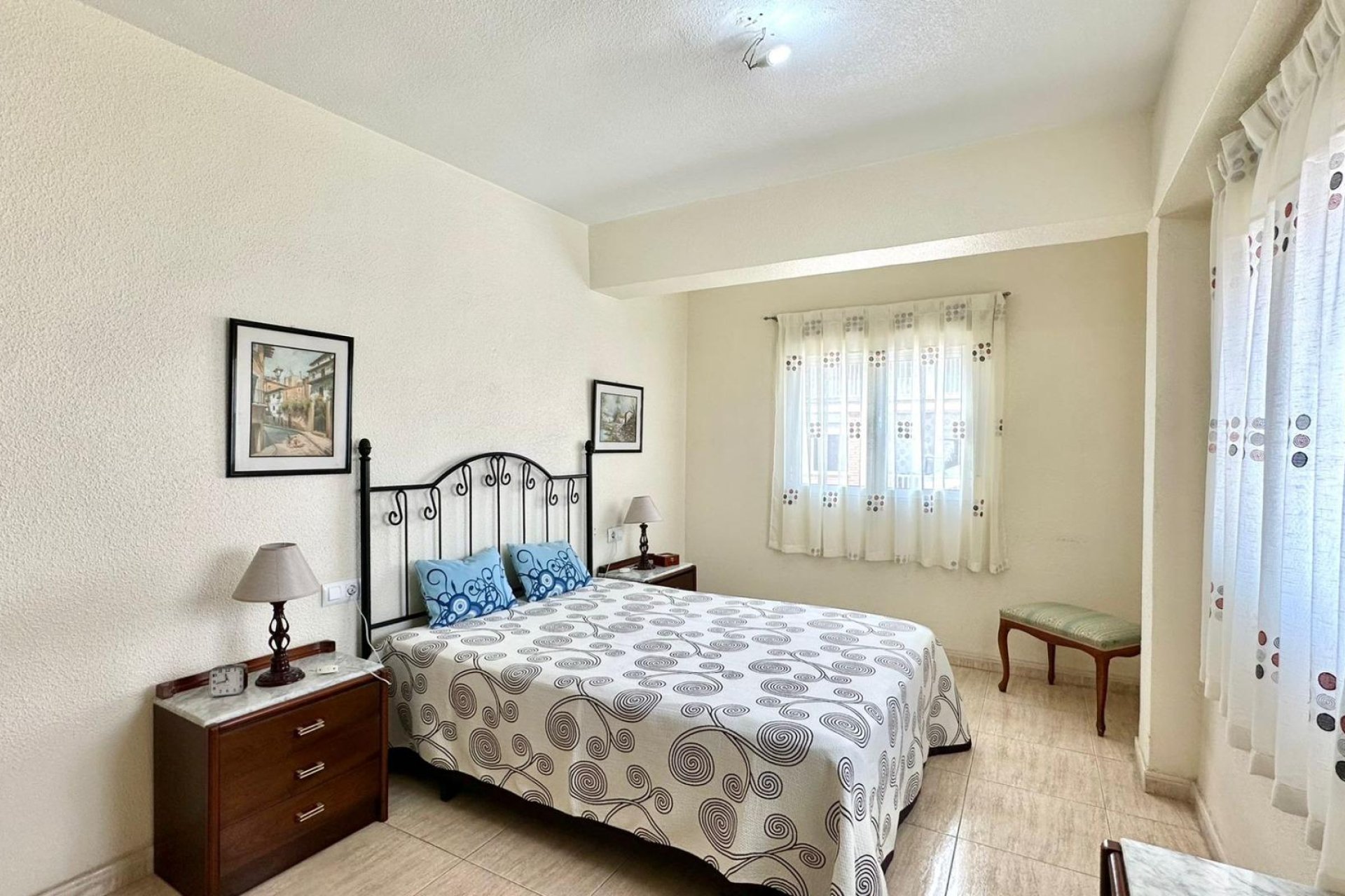 Revente - Apartment -
Torrevieja - Estacion De Autobuses