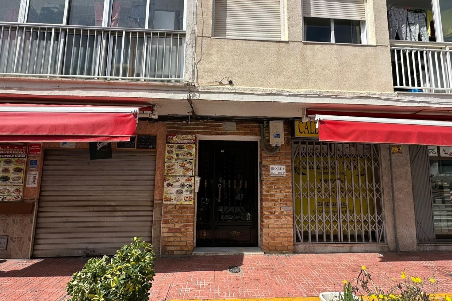 Revente - Apartment -
Torrevieja - Estacion De Autobuses