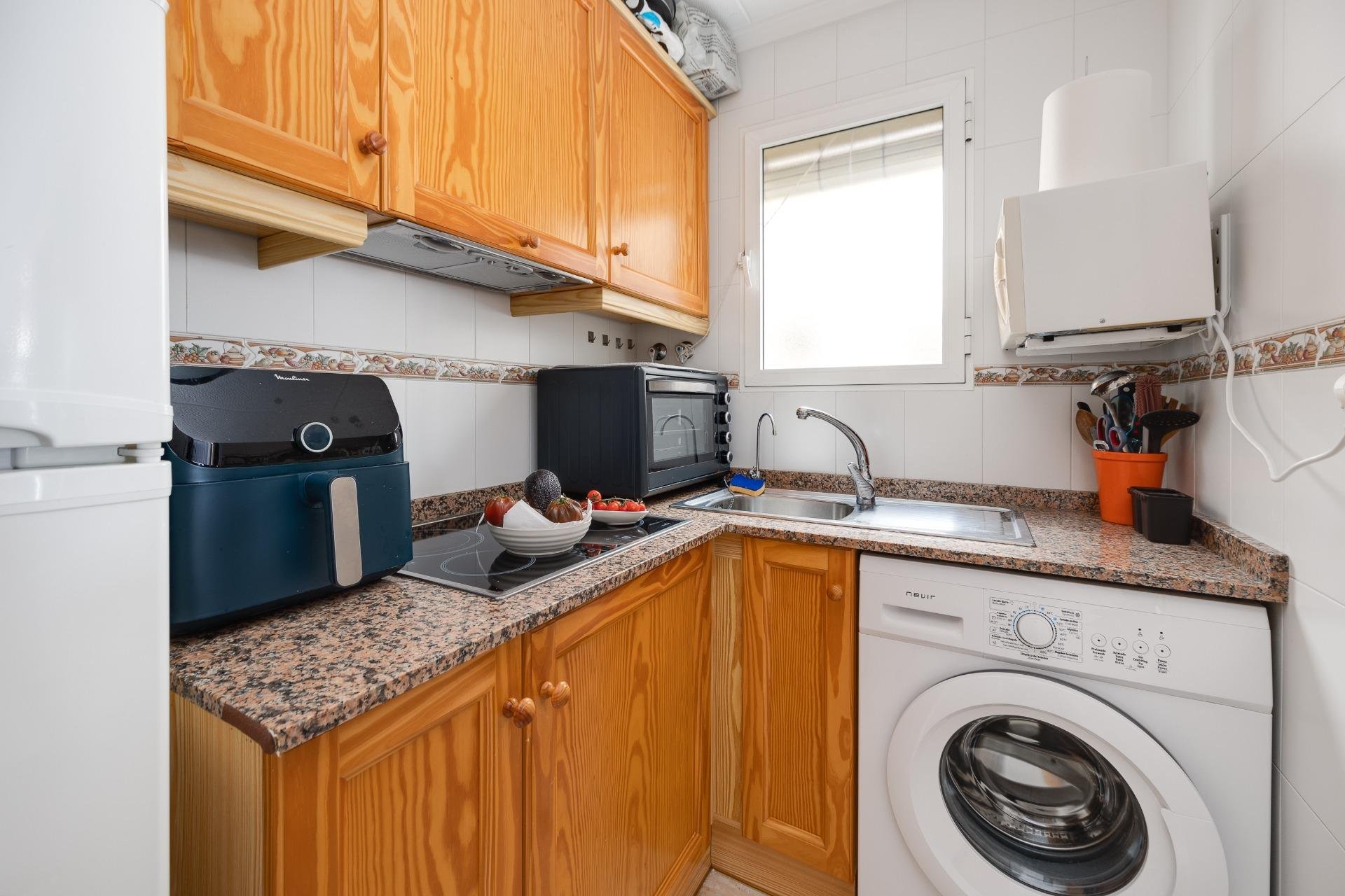 Revente - Apartment -
Torrevieja - Estacion De Autobuses