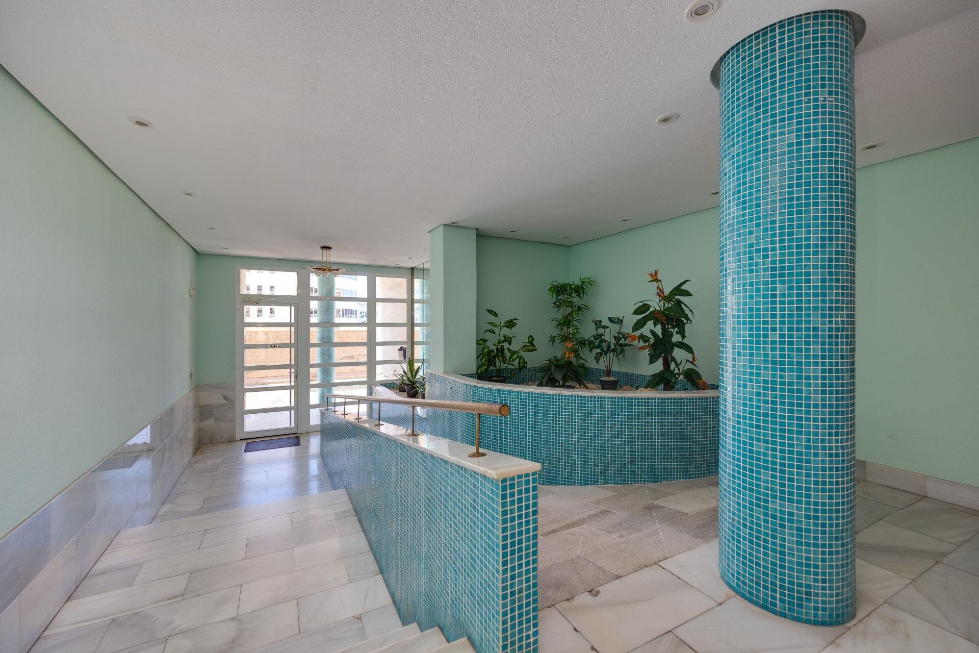 Revente - Apartment -
Torrevieja - Estacion De Autobuses