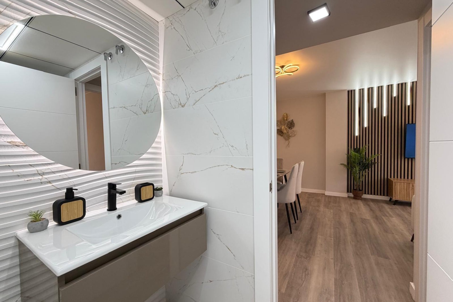 Revente - Apartment -
Torrevieja - Estacion De Autobuses