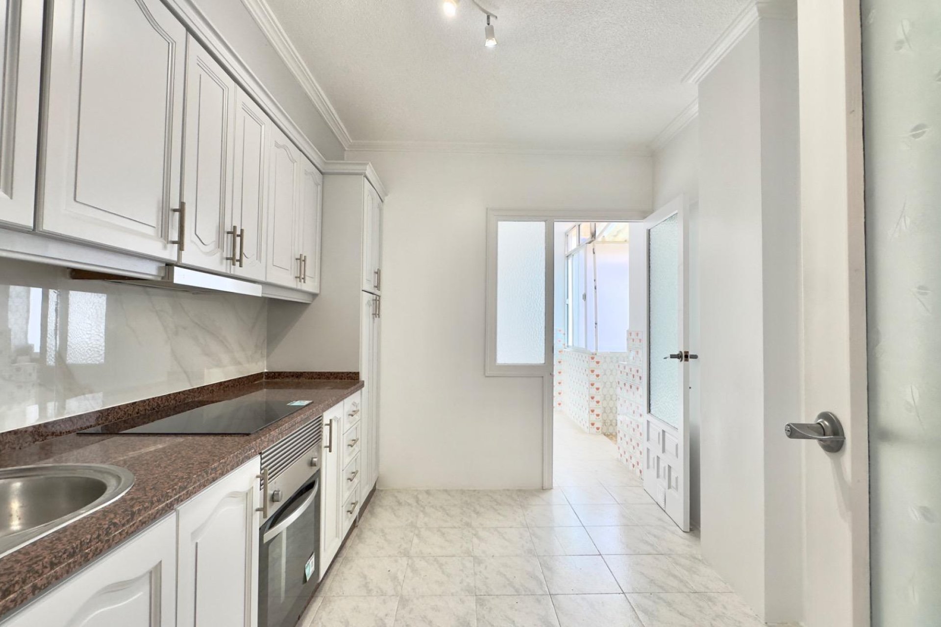 Revente - Apartment -
Torrevieja - Estacion De Autobuses