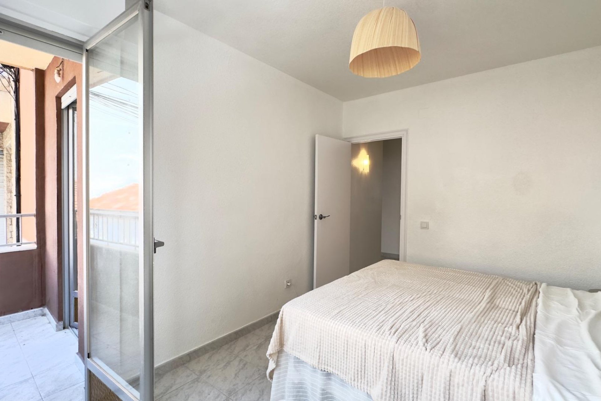 Revente - Apartment -
Torrevieja - Estacion De Autobuses