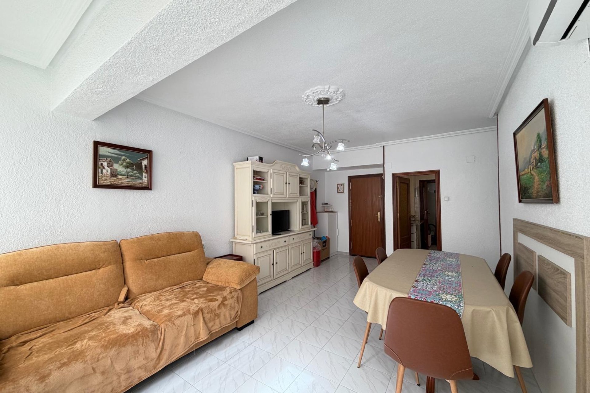 Revente - Apartment -
Torrevieja - Estacion De Autobuses