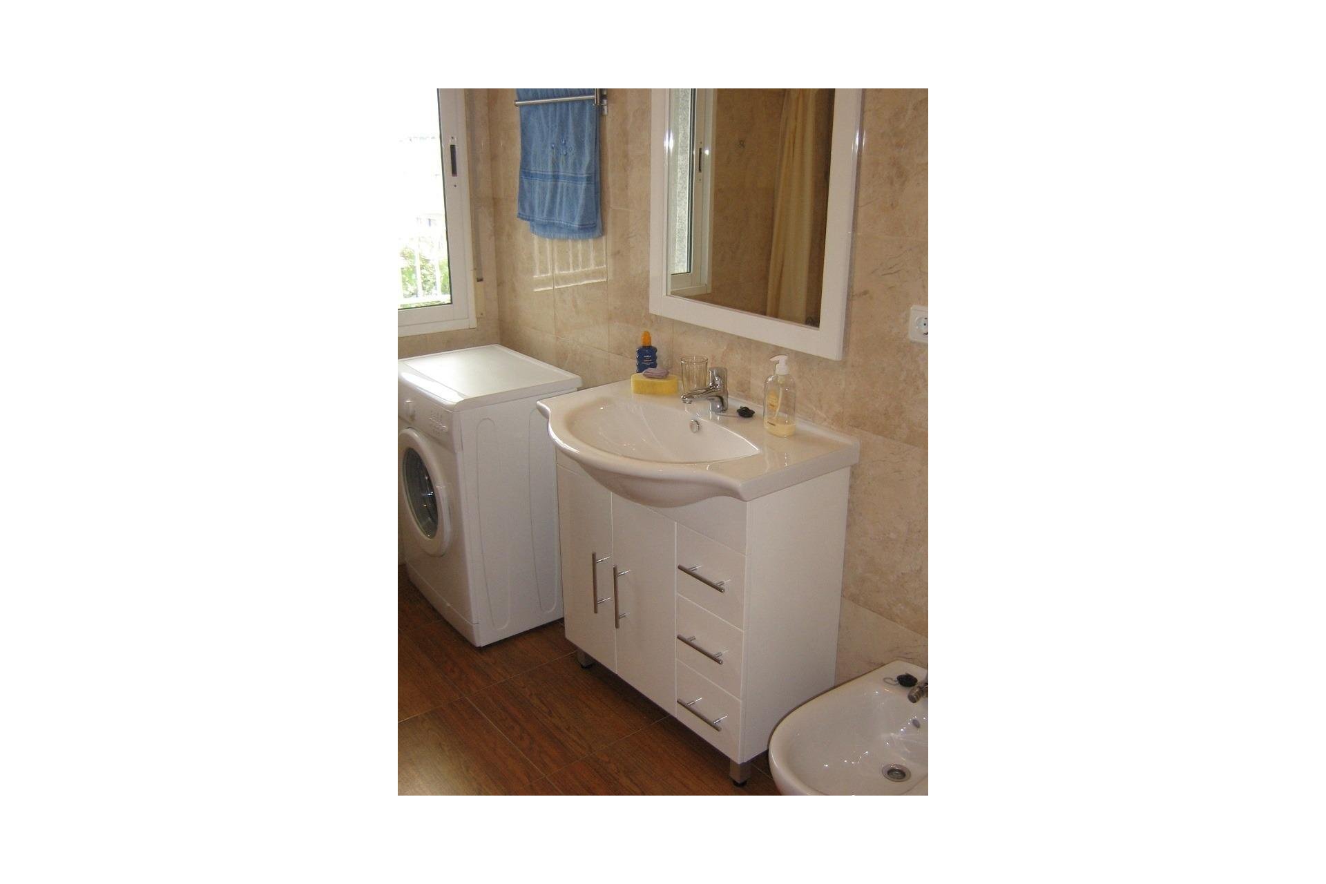Revente - Apartment -
Torrevieja - Estacion De Autobuses