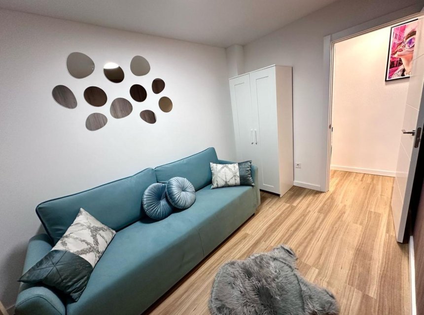 Revente - Apartment -
Torrevieja - Estacion De Autobuses