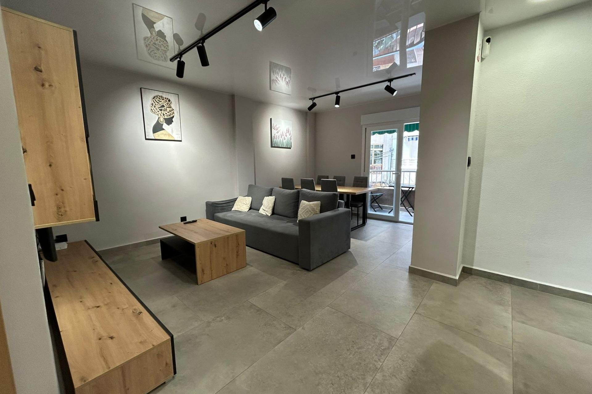 Revente - Apartment -
Torrevieja - Estacion De Autobuses
