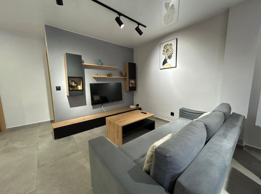 Revente - Apartment -
Torrevieja - Estacion De Autobuses