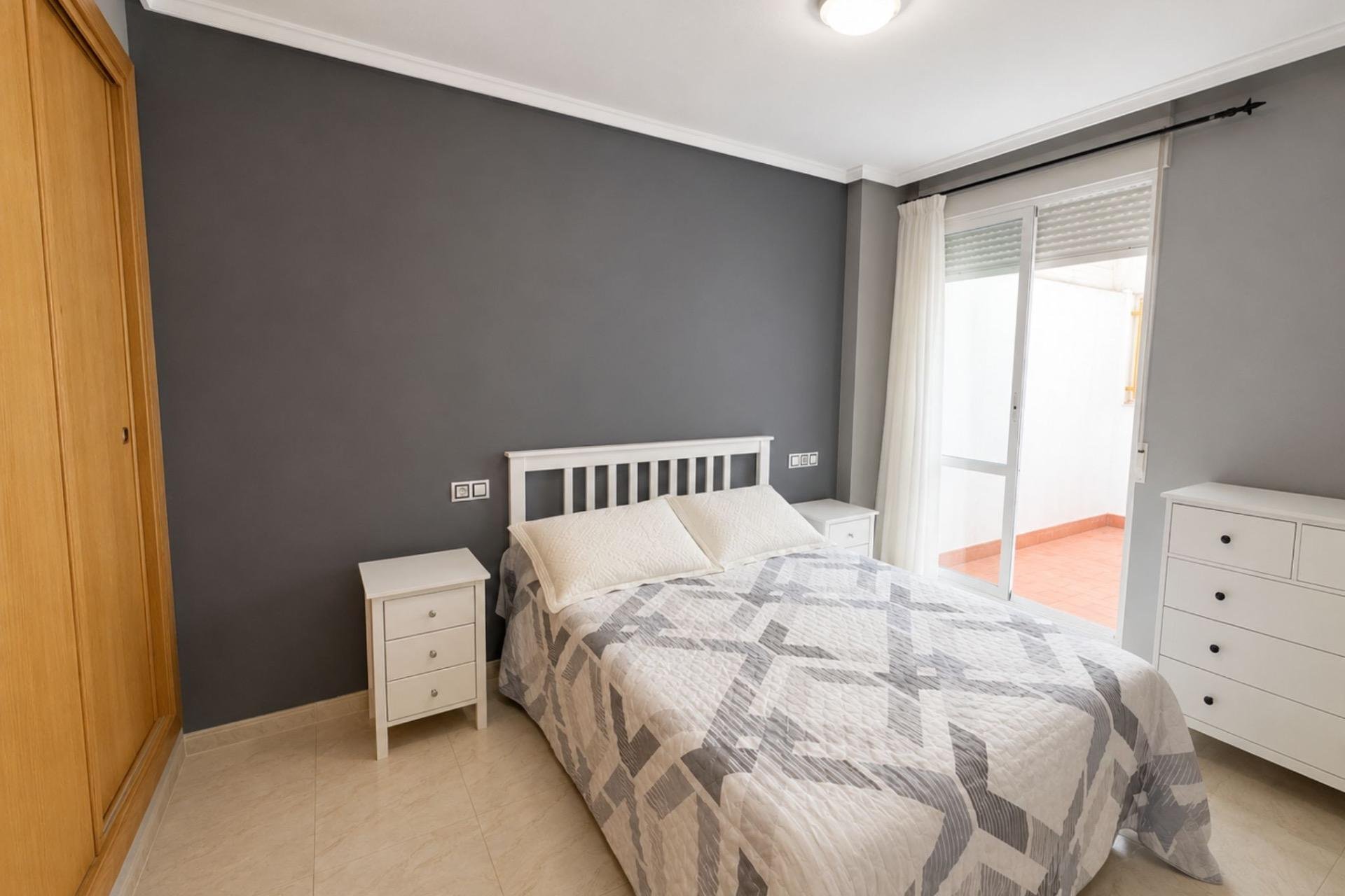 Revente - Apartment -
Torrevieja - Estacion De Autobuses