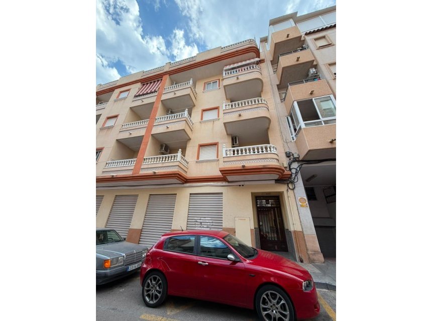 Revente - Apartment -
Torrevieja - Estacion De Autobuses