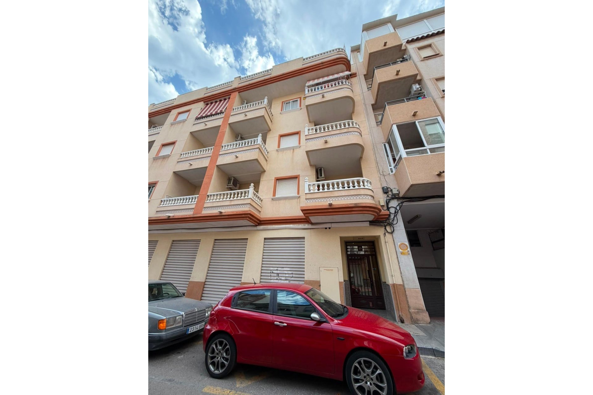 Revente - Apartment -
Torrevieja - Estacion De Autobuses