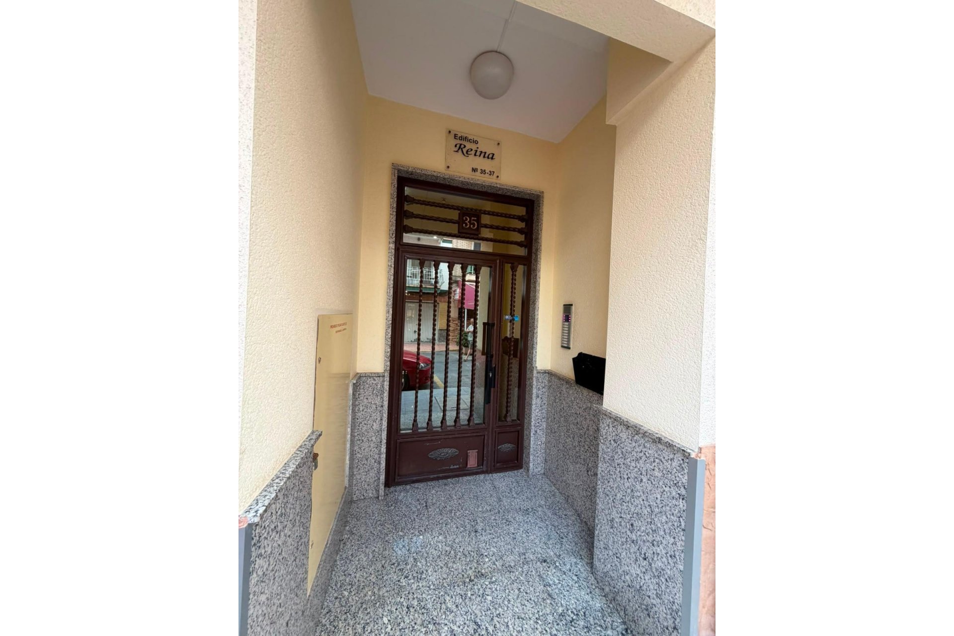 Revente - Apartment -
Torrevieja - Estacion De Autobuses