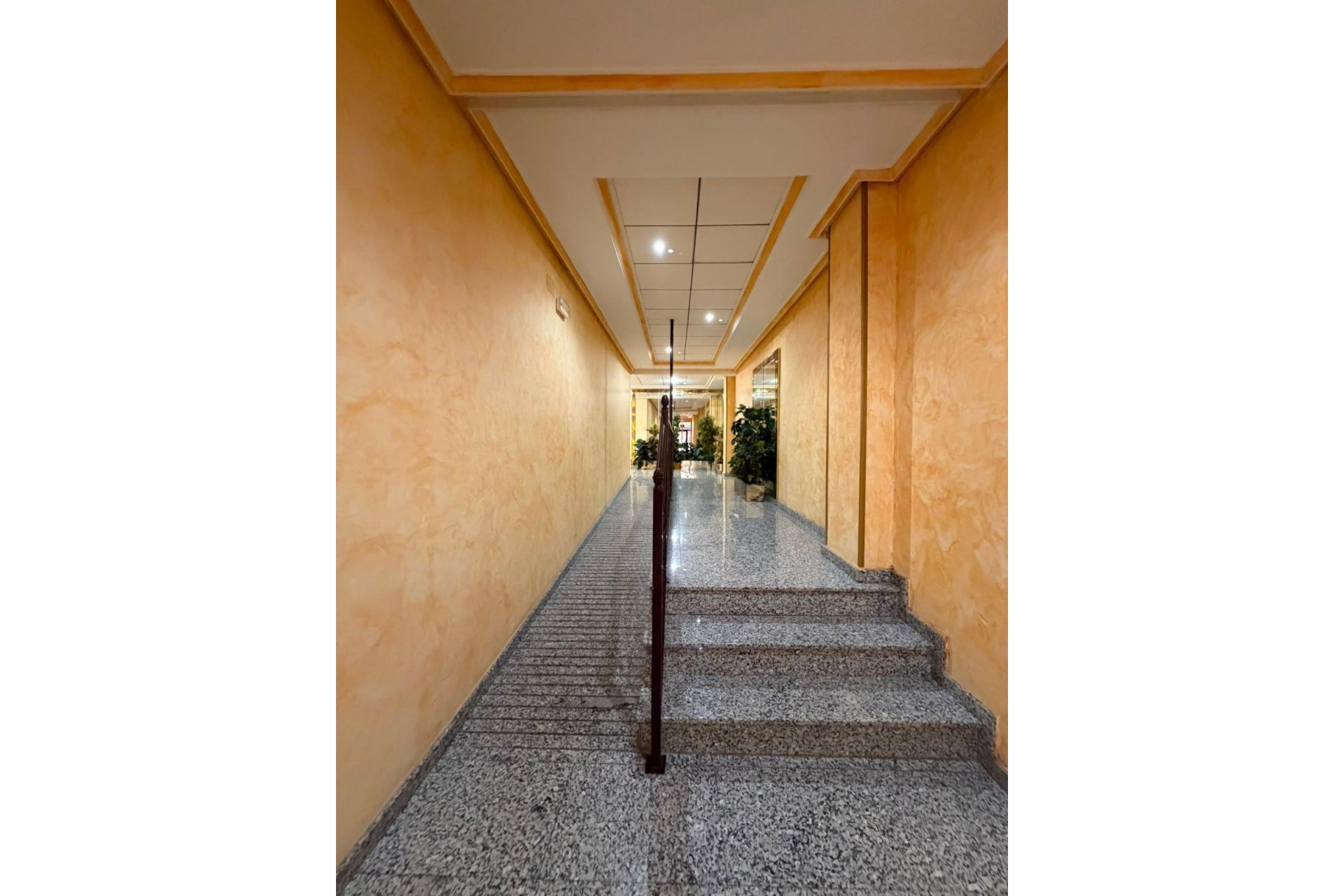Revente - Apartment -
Torrevieja - Estacion De Autobuses