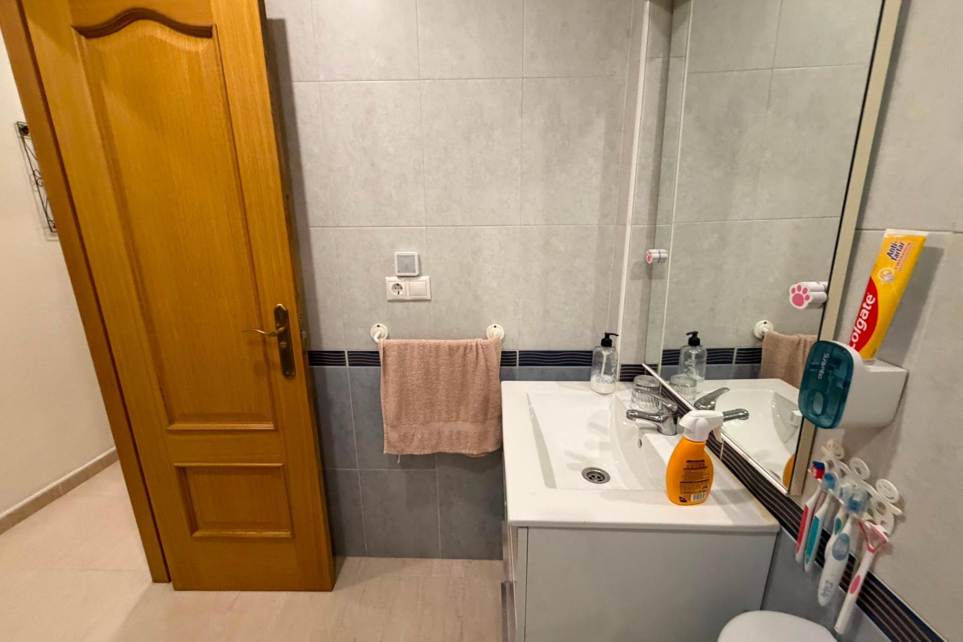 Revente - Apartment -
Torrevieja - Estacion De Autobuses