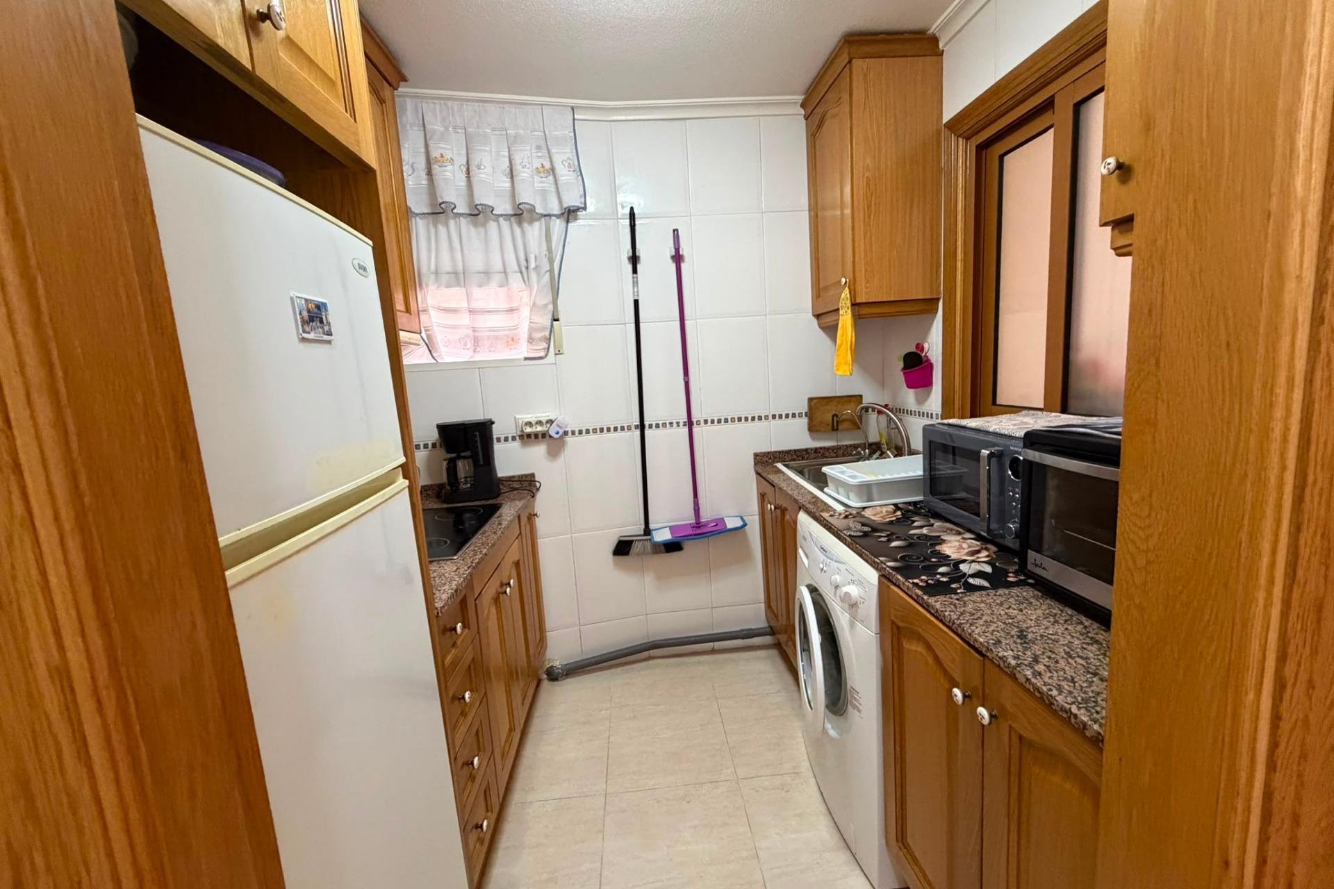 Revente - Apartment -
Torrevieja - Estacion De Autobuses