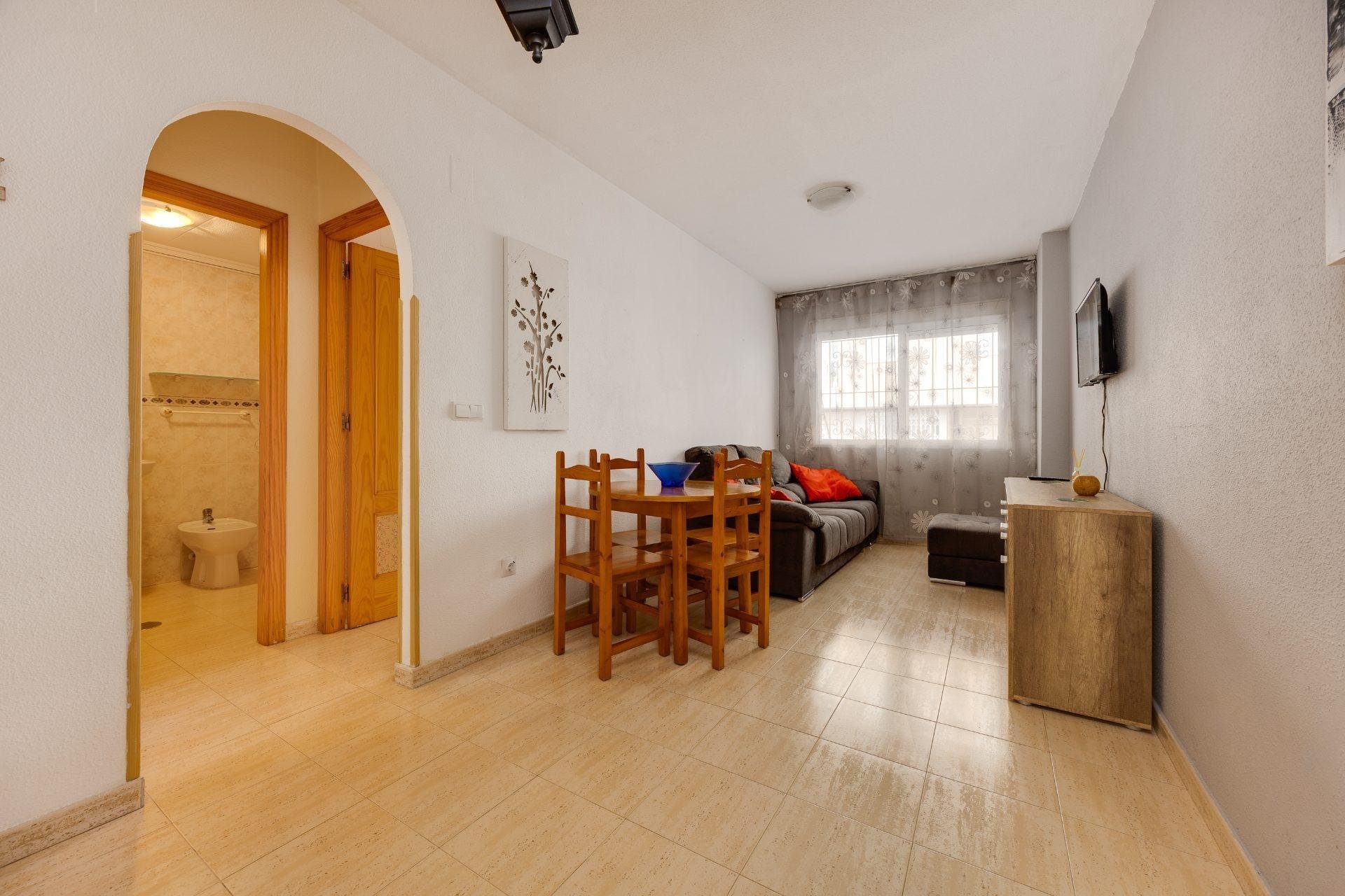 Revente - Apartment -
Torrevieja - Estacion De Autobuses