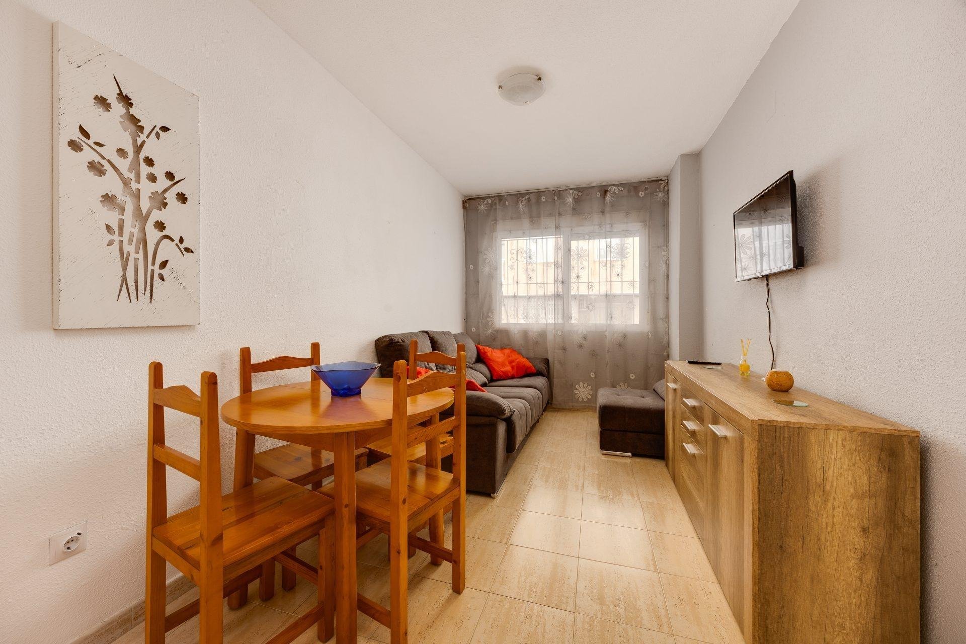 Revente - Apartment -
Torrevieja - Estacion De Autobuses