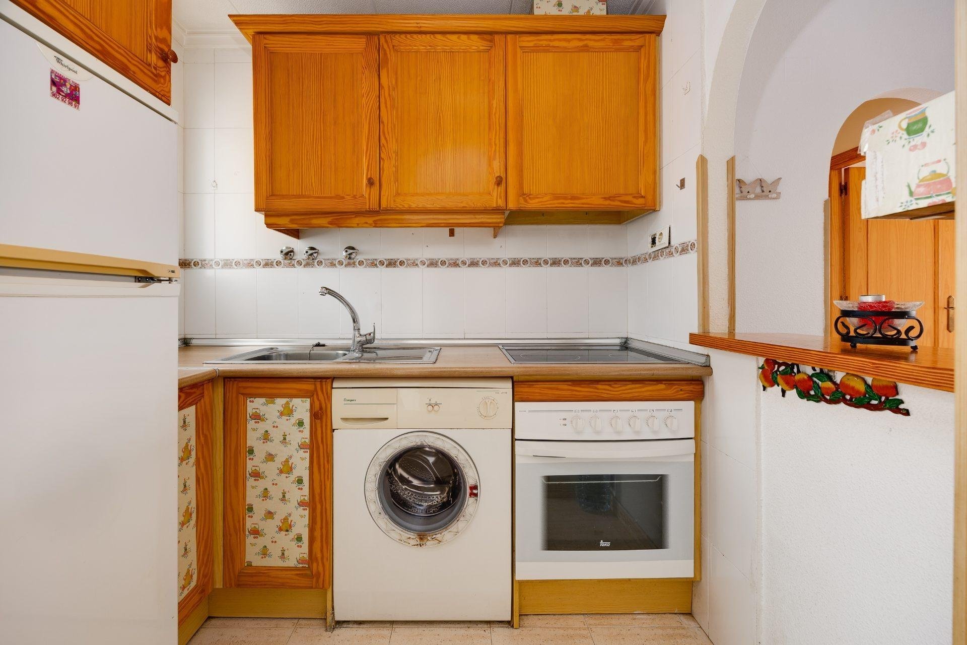 Revente - Apartment -
Torrevieja - Estacion De Autobuses