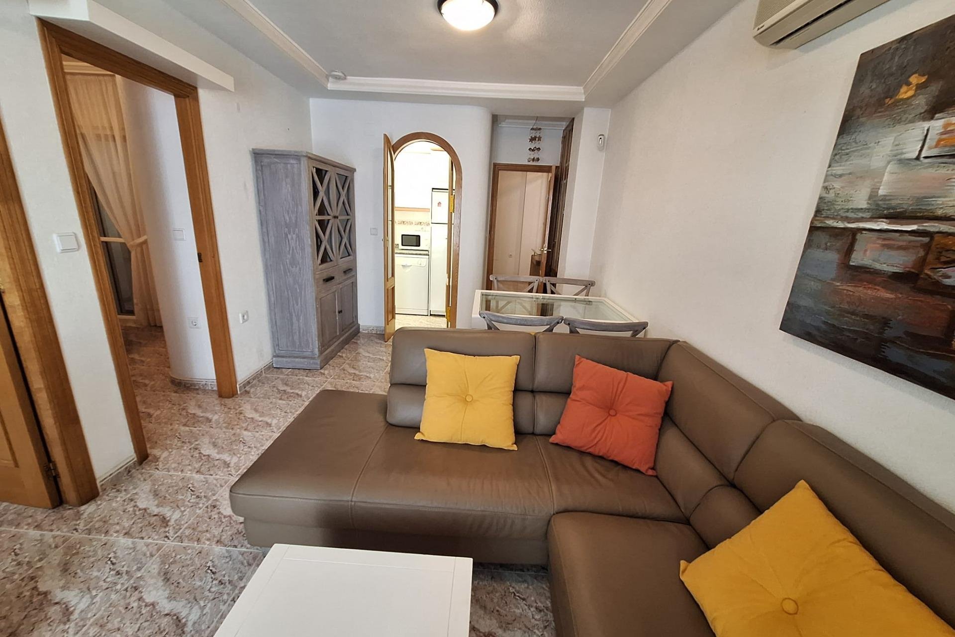 Revente - Apartment -
Torrevieja - Estacion De Autobuses