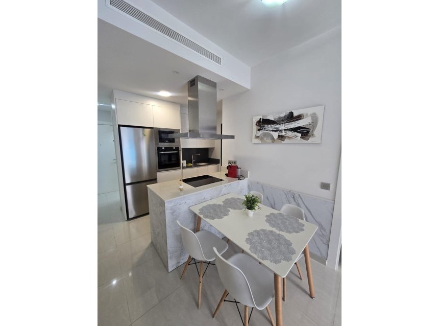 Revente - Apartment -
Torrevieja - Estacion De Autobuses