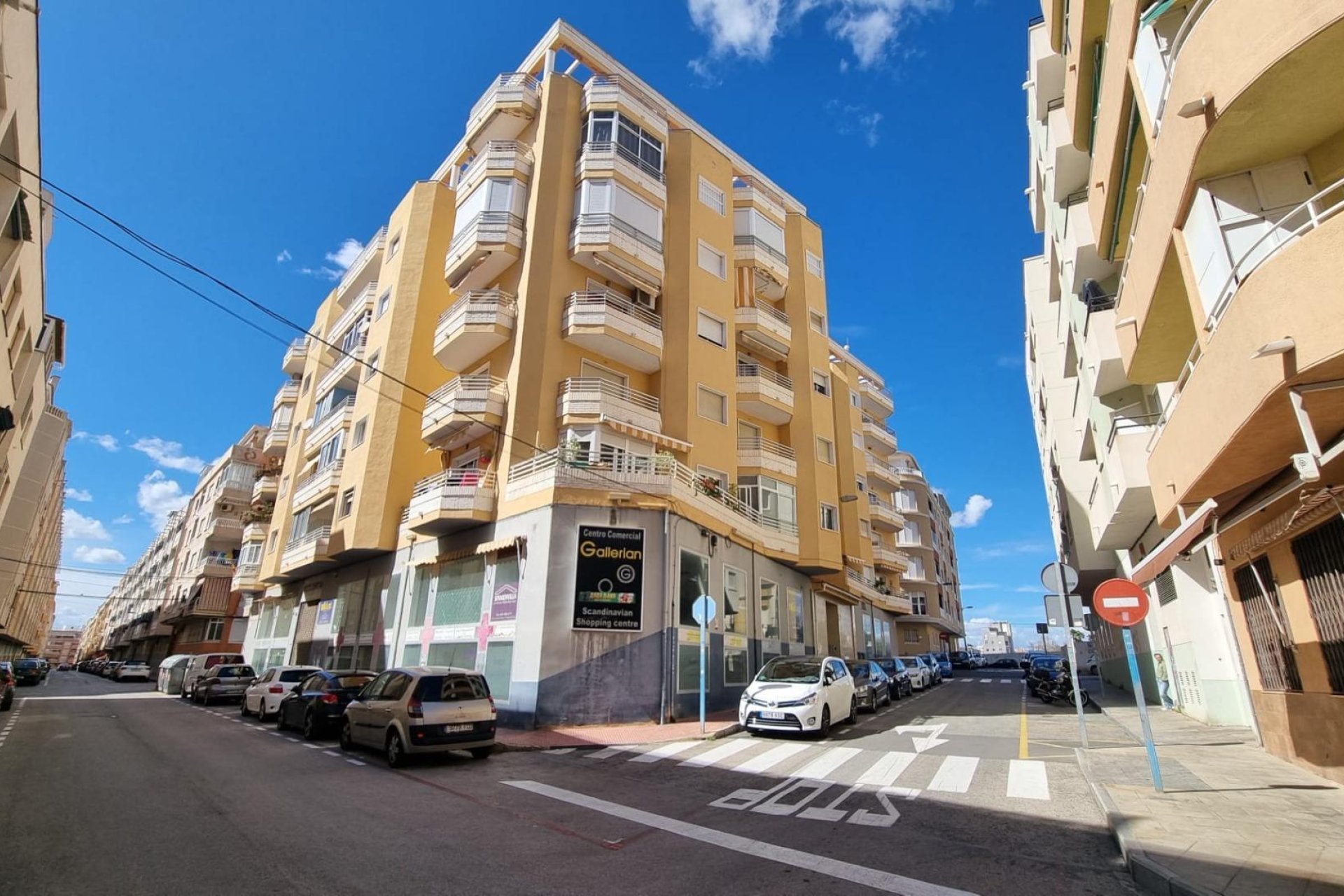 Revente - Apartment -
Torrevieja - Habaneras