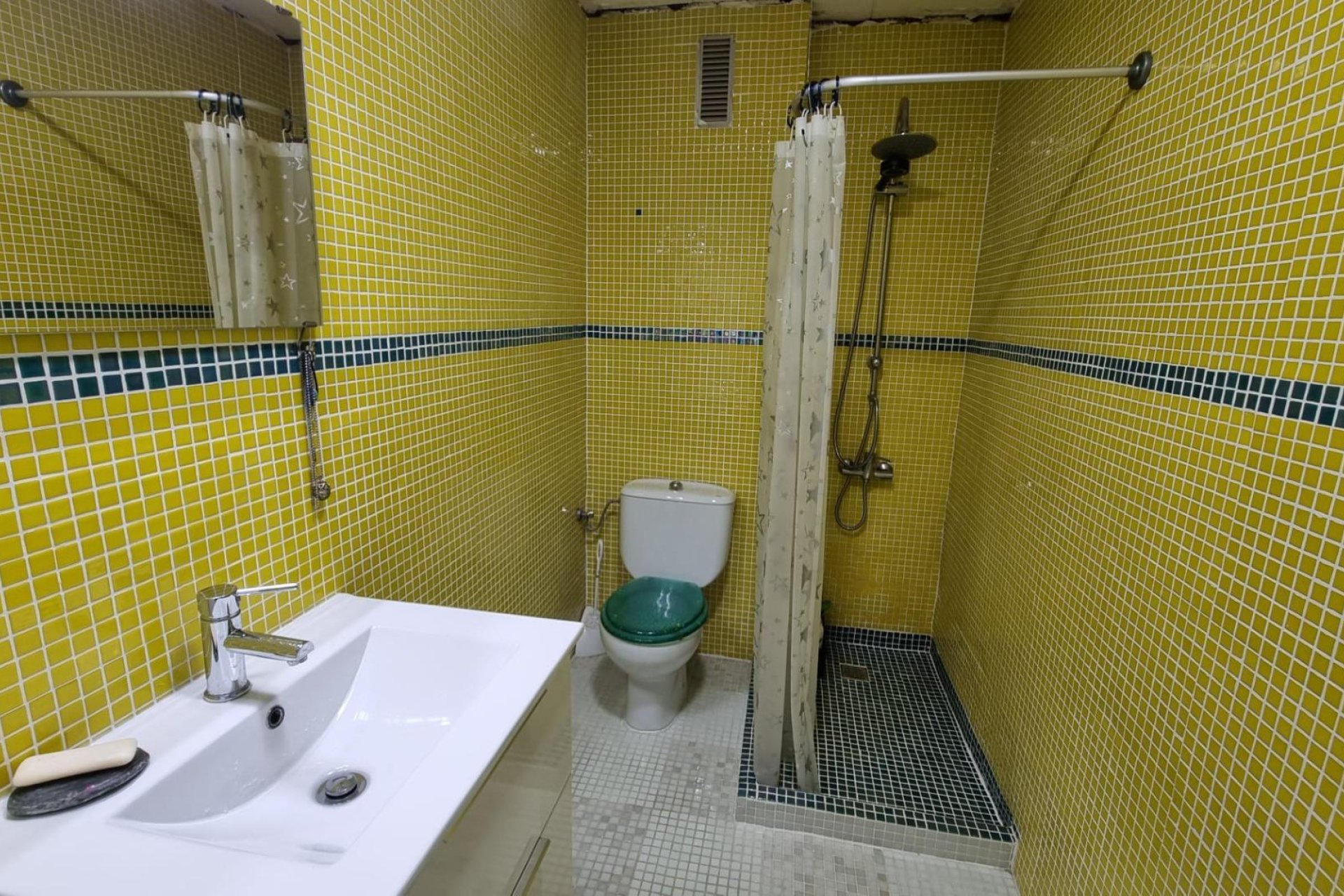 Revente - Apartment -
Torrevieja - Habaneras