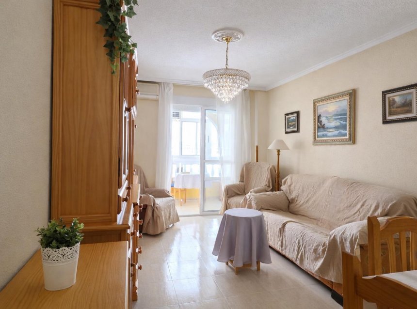 Revente - Apartment -
Torrevieja - Habaneras