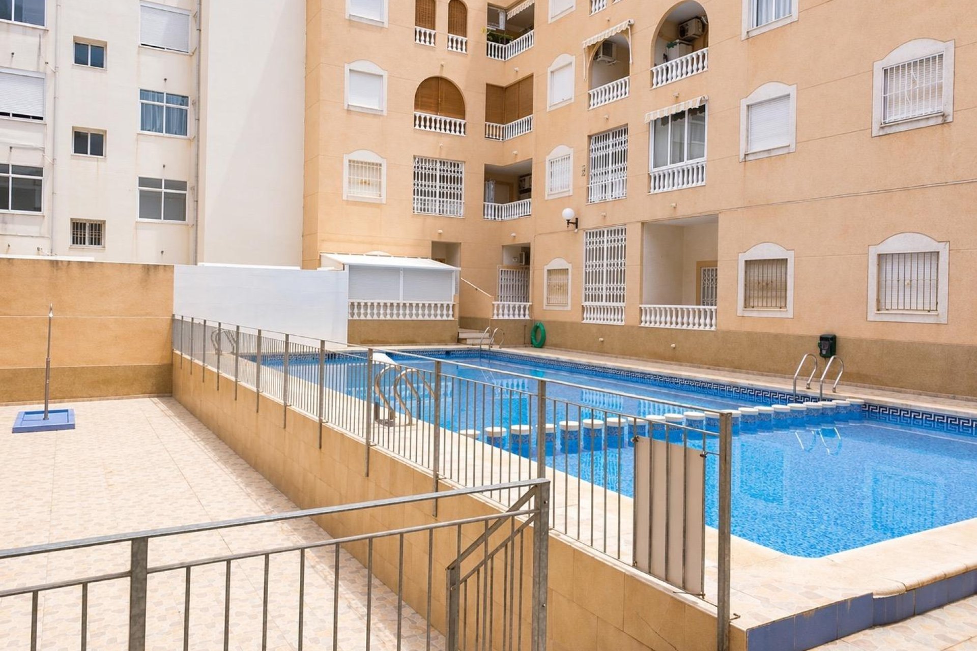 Revente - Apartment -
Torrevieja - Habaneras