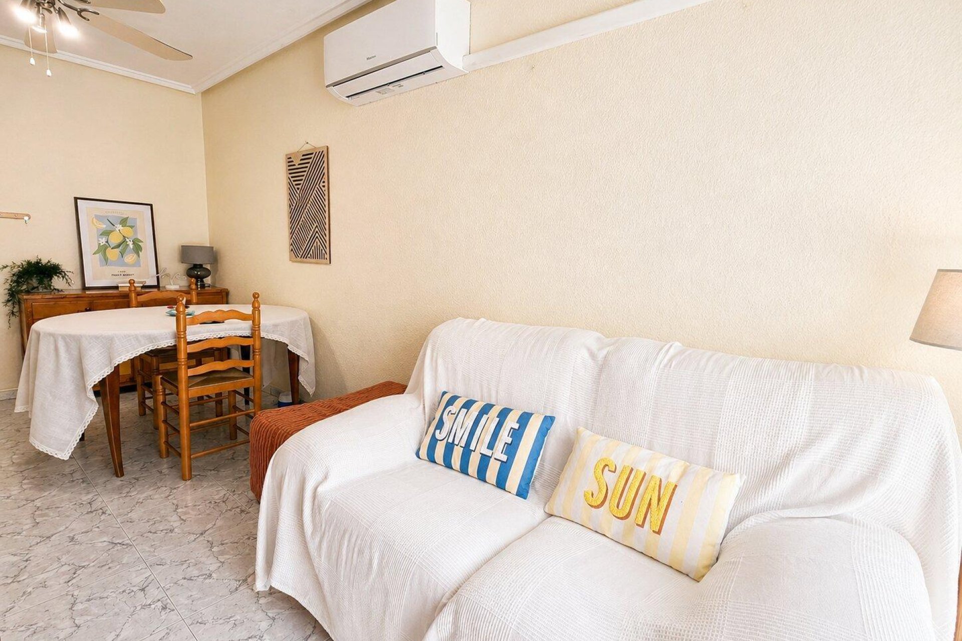 Revente - Apartment -
Torrevieja - Habaneras